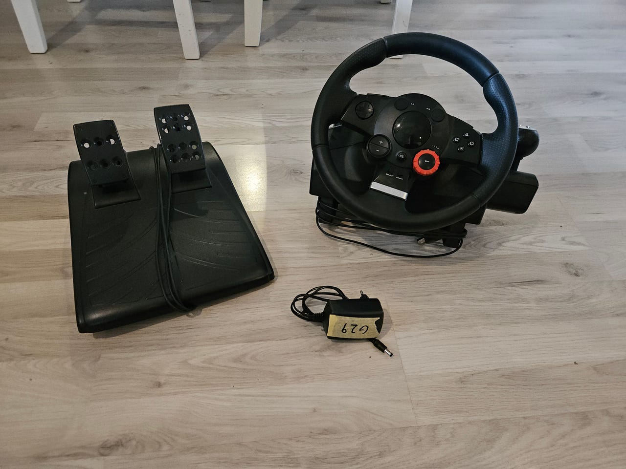 Logitech Driving Force GT Ratti ja Polkimet | Tori