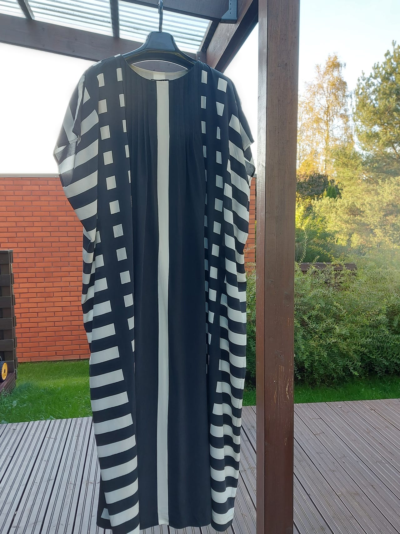 Marimekon musta Korppi-mekko, koko S