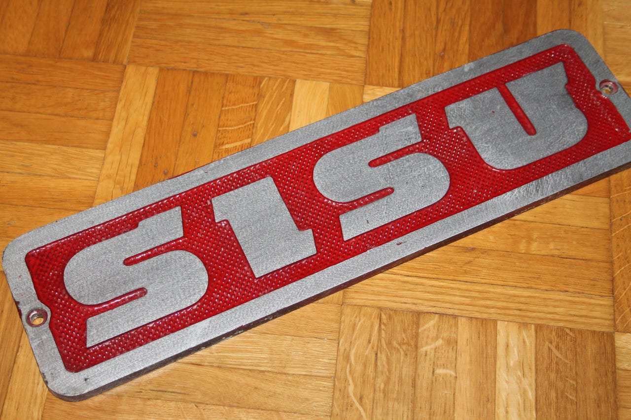 SISU metalli mainoskyltti teksti alumiini 41cm rekka-auto vintage ...