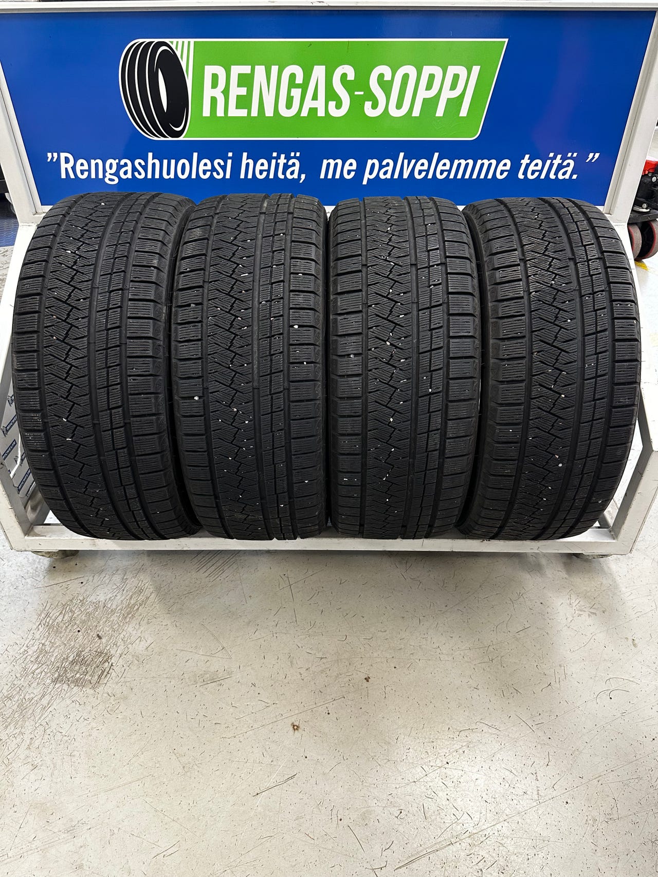 255/45R20 Triangle Snowlink TET02 105V