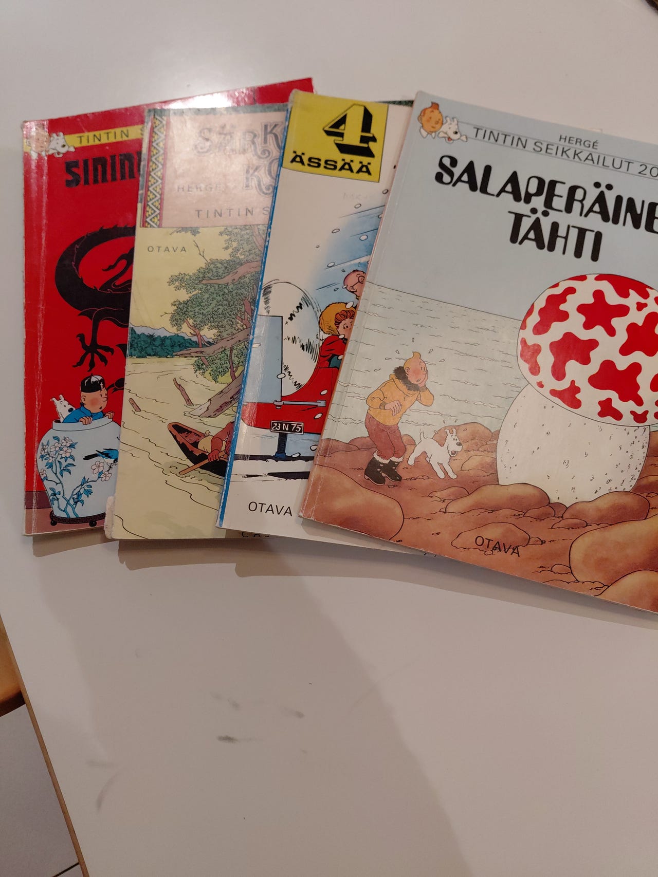 TINTTI sarjakuvalehdet