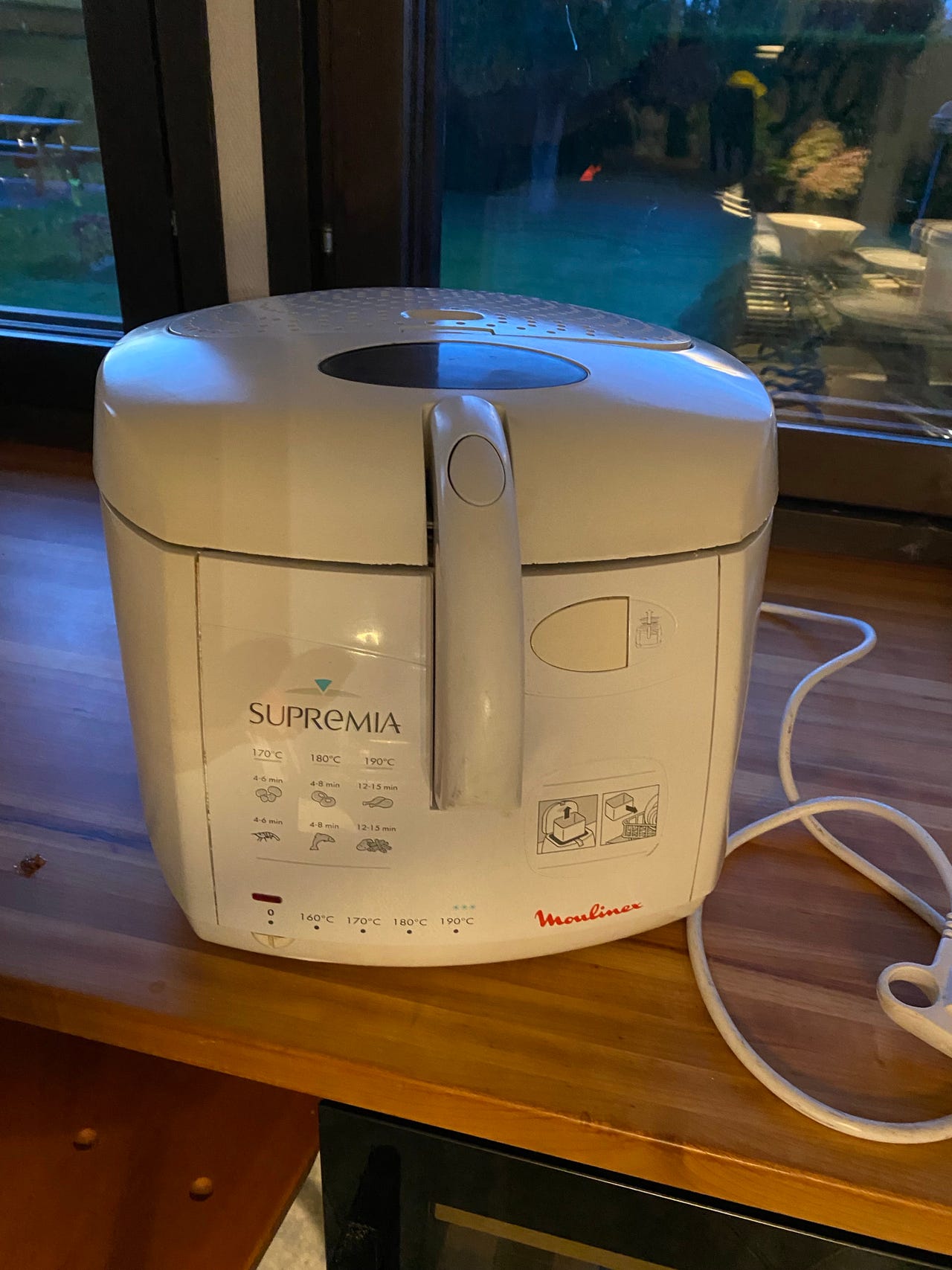 Moulinex Suprema Friteerauslaite Valkoinen