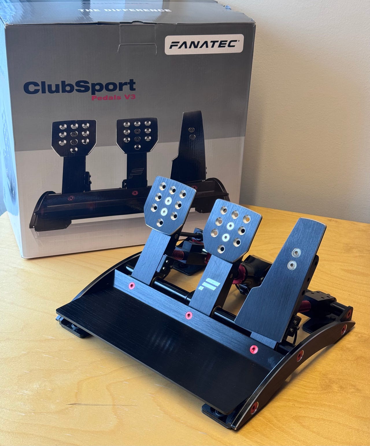 Fanatec ClubSport Pedals V3 | Tori