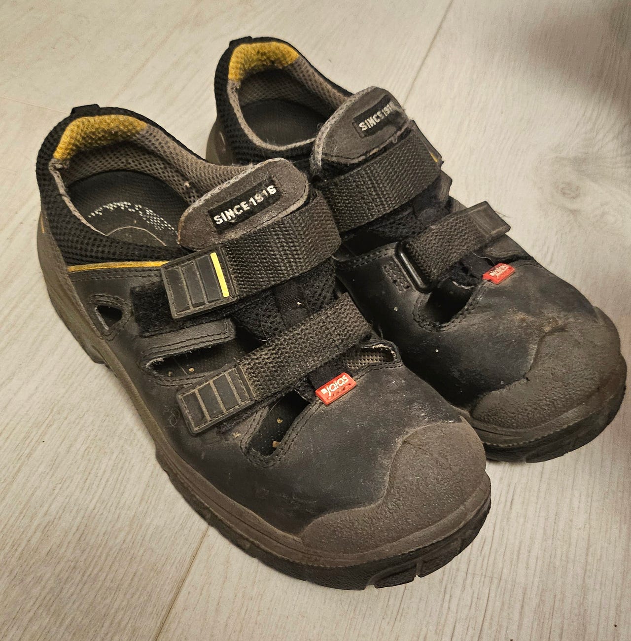 Jalas turvakengät, 39