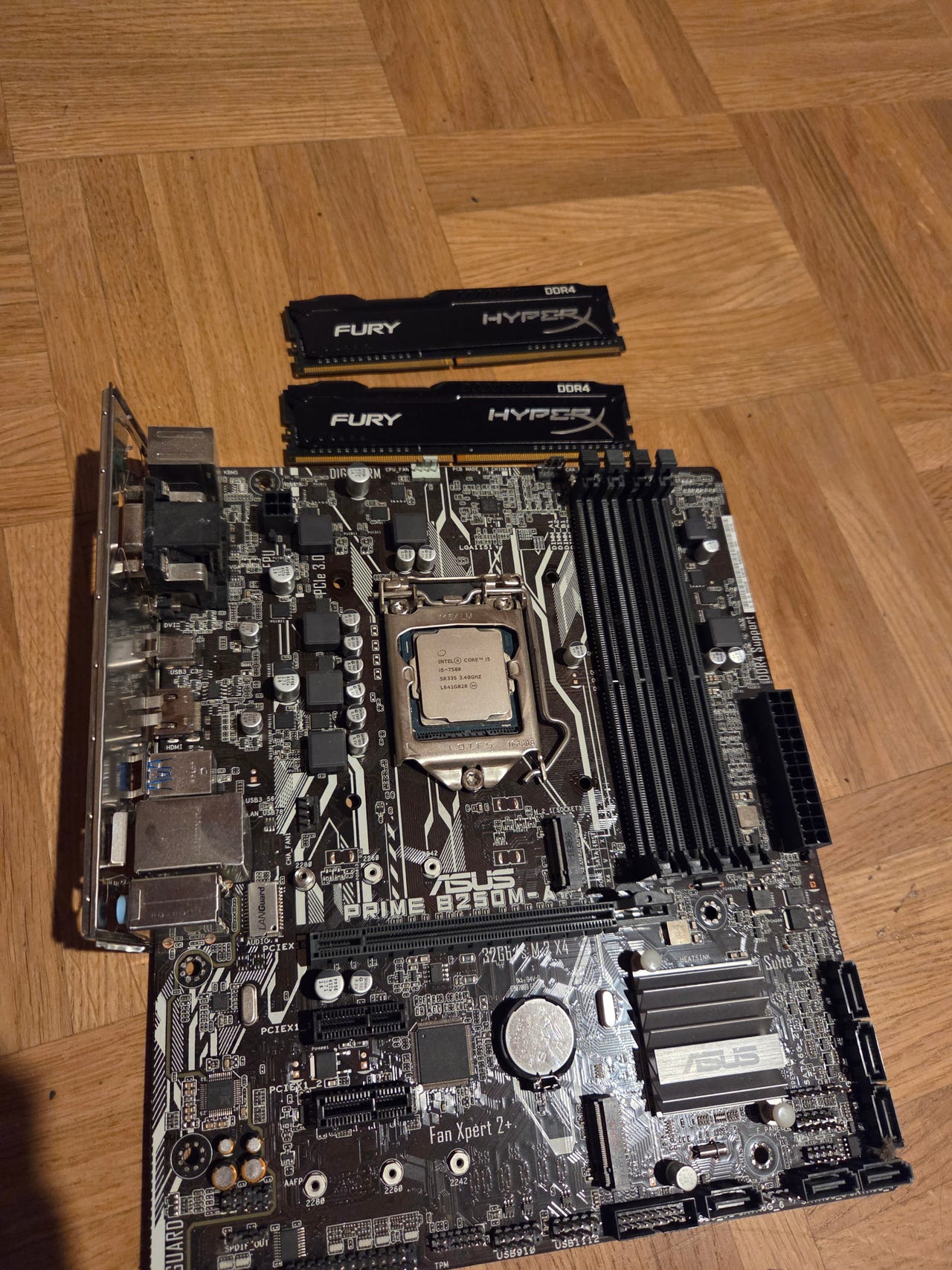 ASUS　PRIME B250M-A　intel core i5-7500セット ☆ASUS PRIME B250M-Aとi5-7500のセット☆メモリ8GBつき