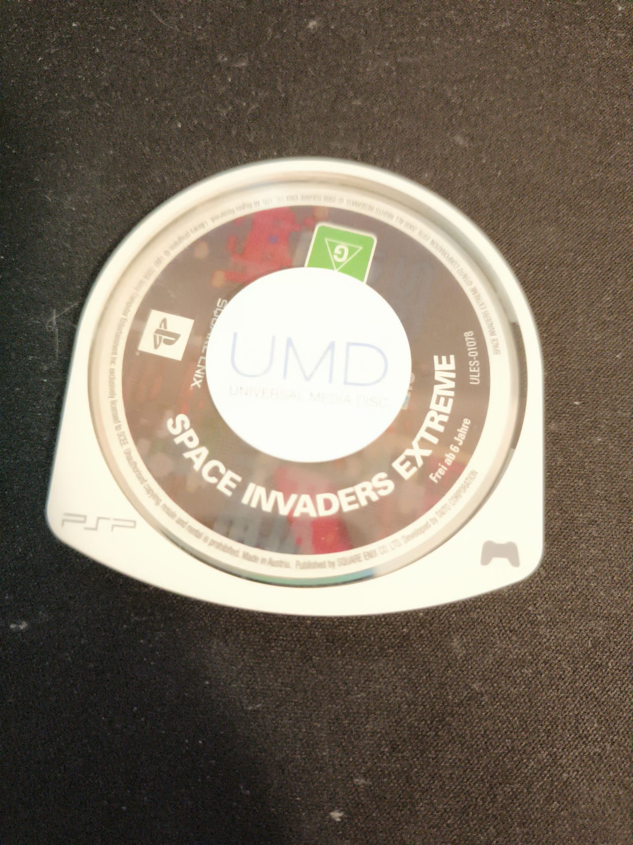 Space Invaders Extreme PSP-peli