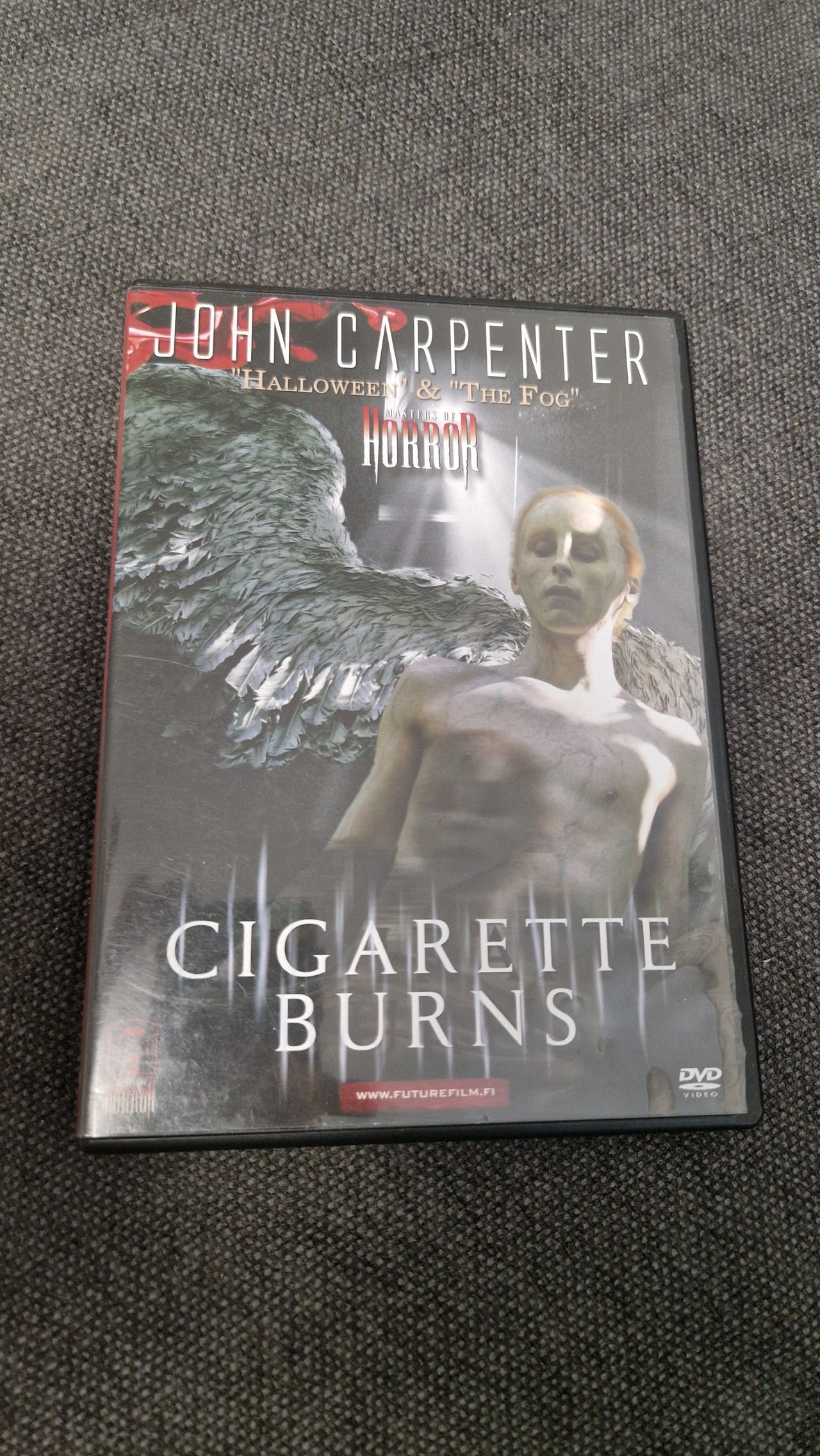 Cigarette burns