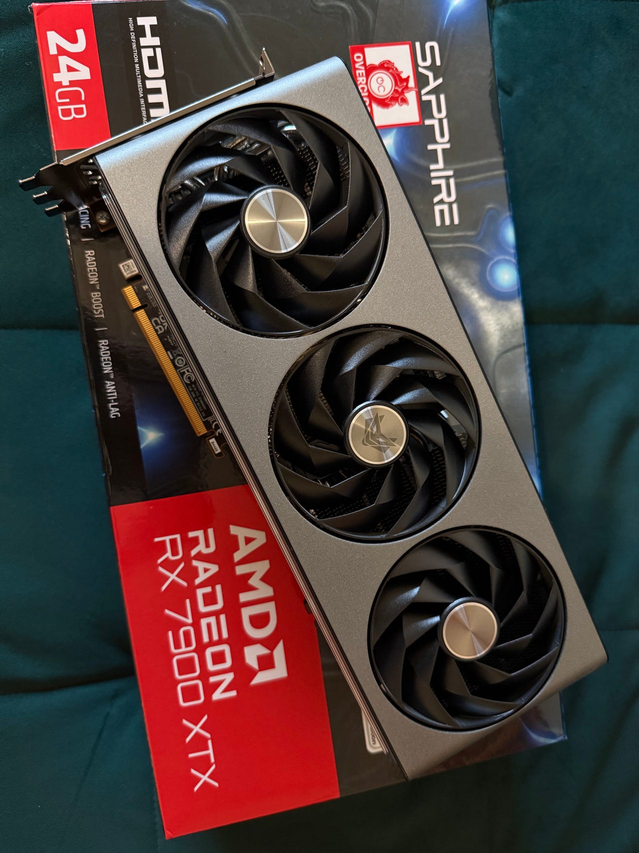Sapphire Radeon NITRO+ RX 7900 XTX Vapor-X 24 Gt