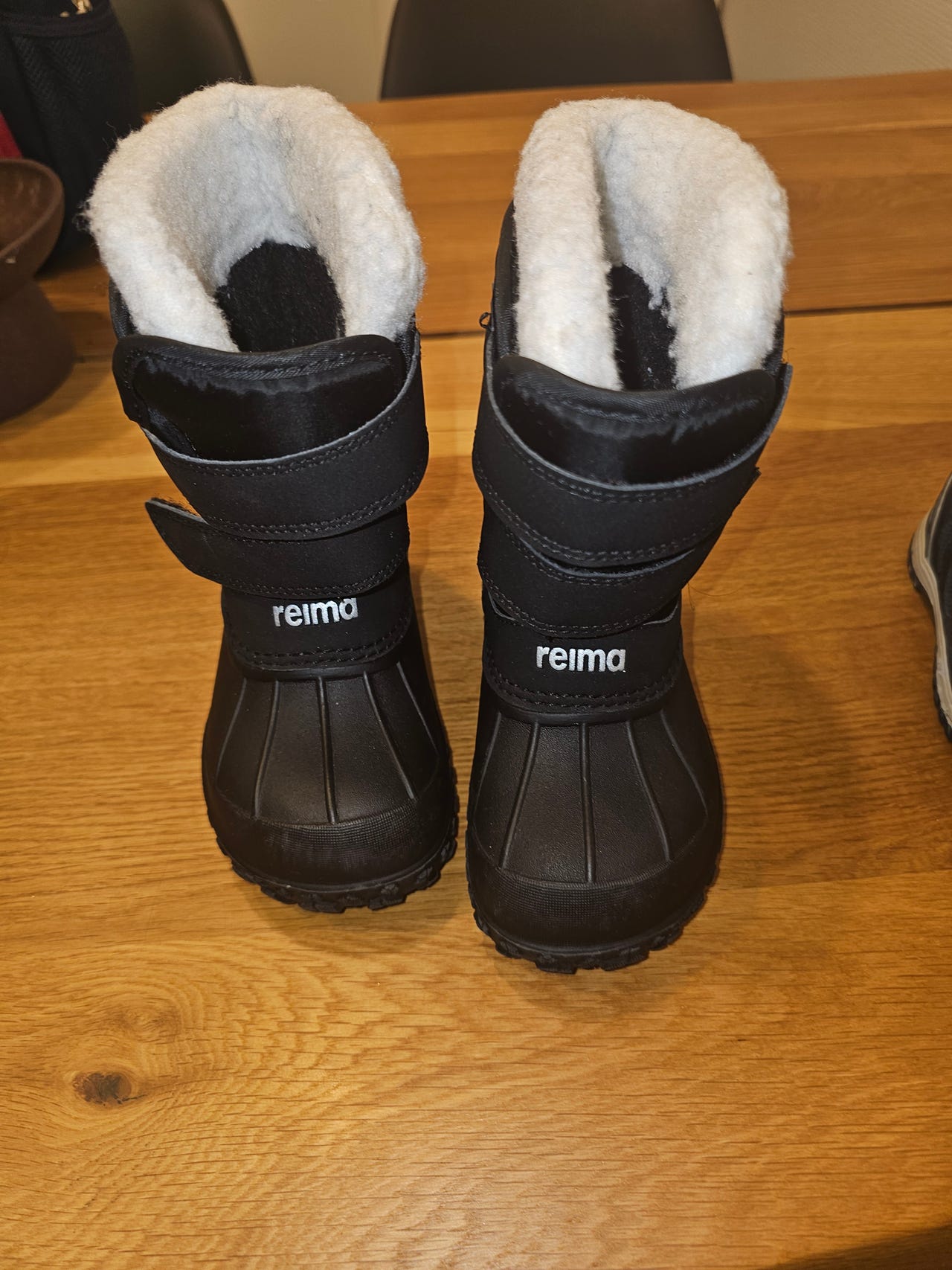 Lined winter boots