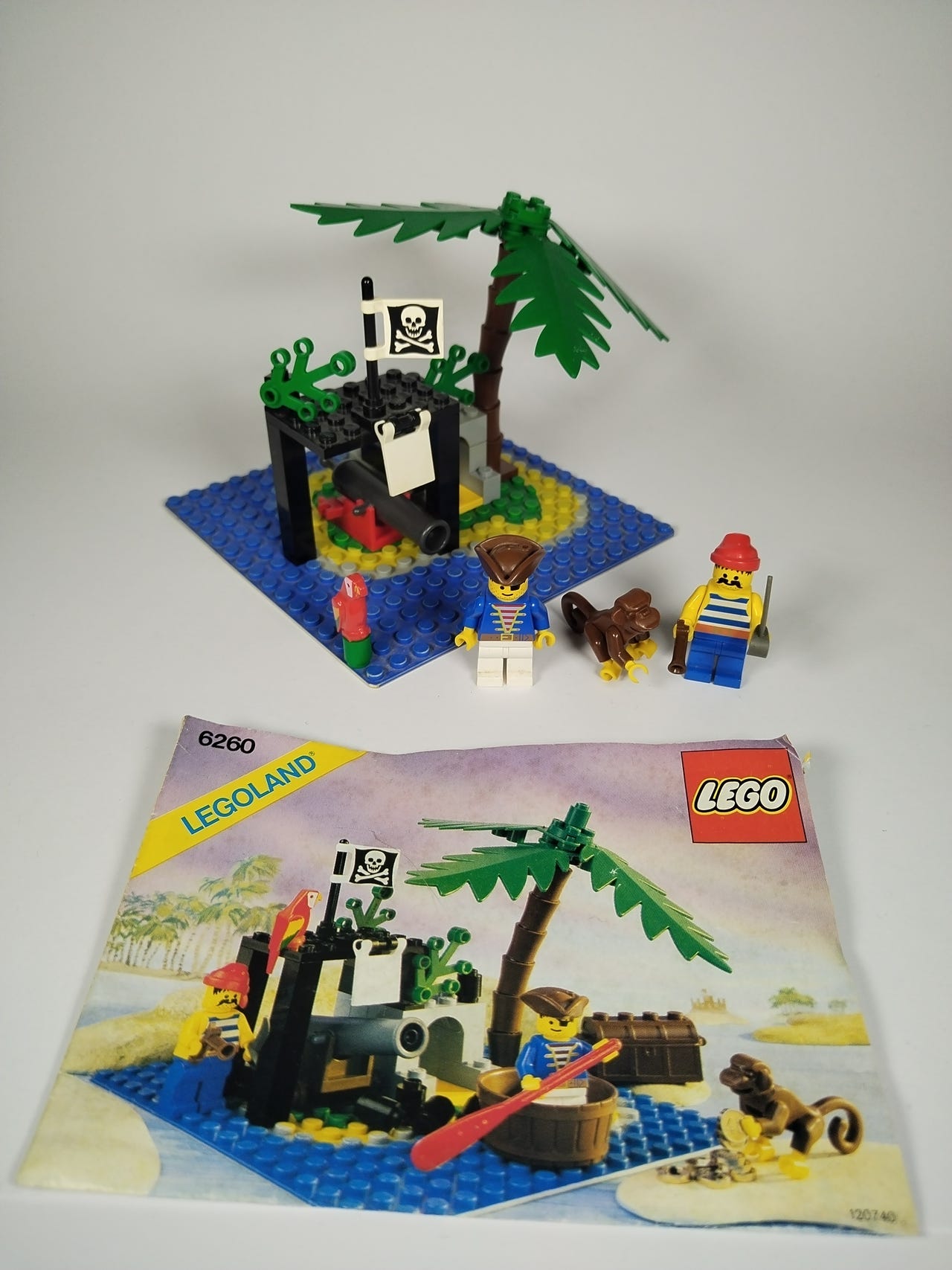 Lego Pirates 6260 Shipwreck Island Tori