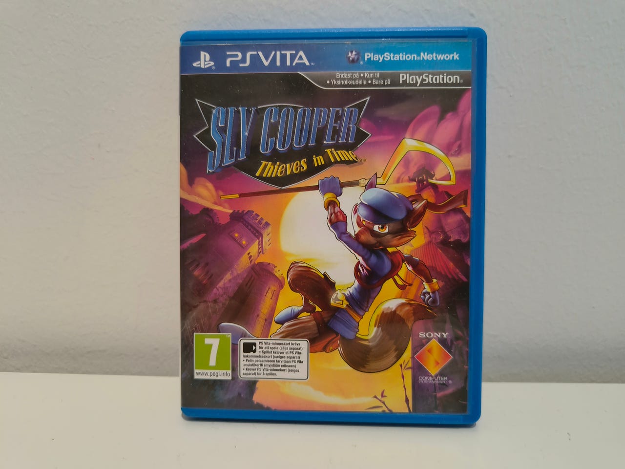 PS Vita Sly Cooper: Thieves in Time peli