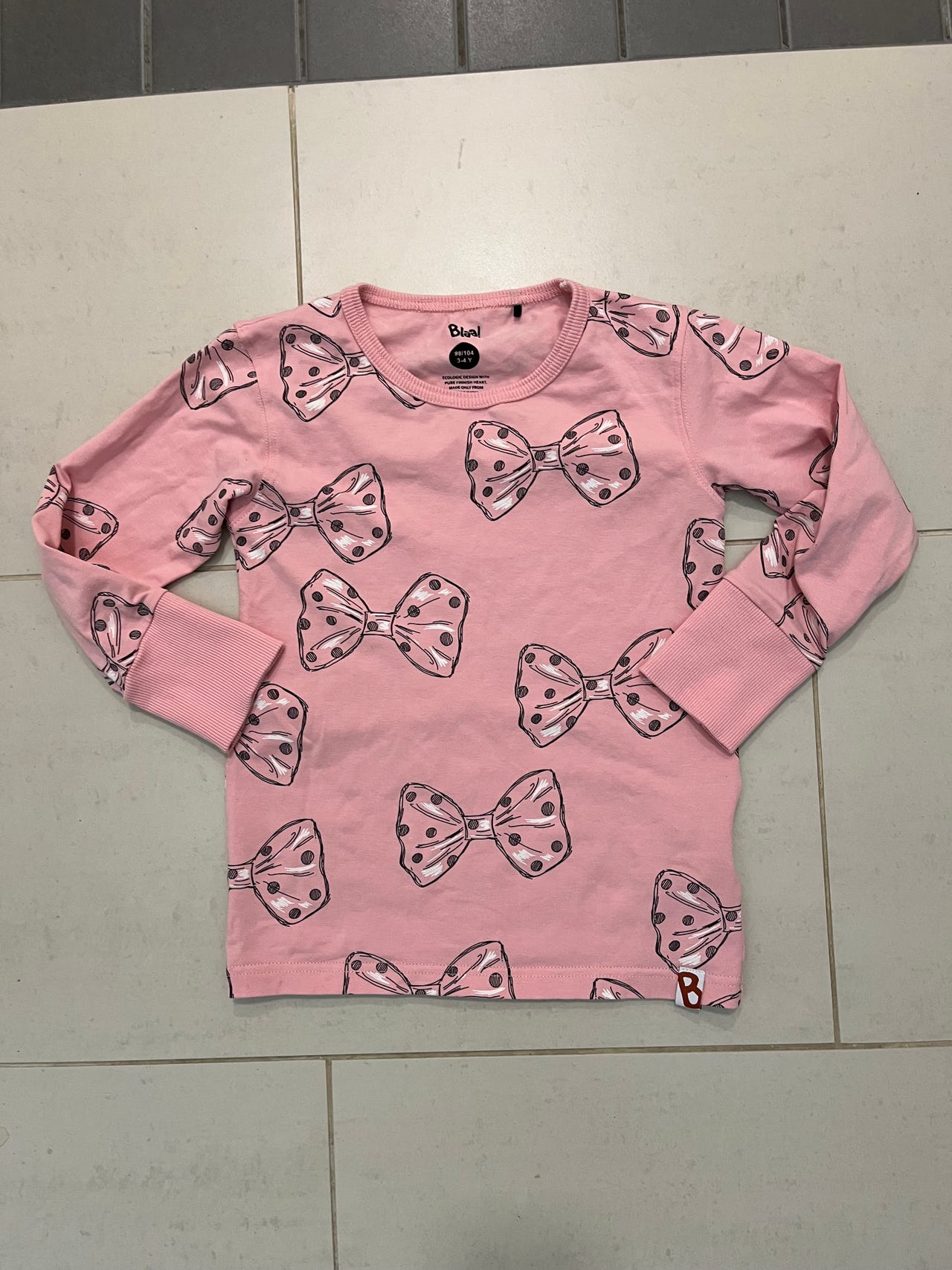 Kuin uusi Blaa paita 104