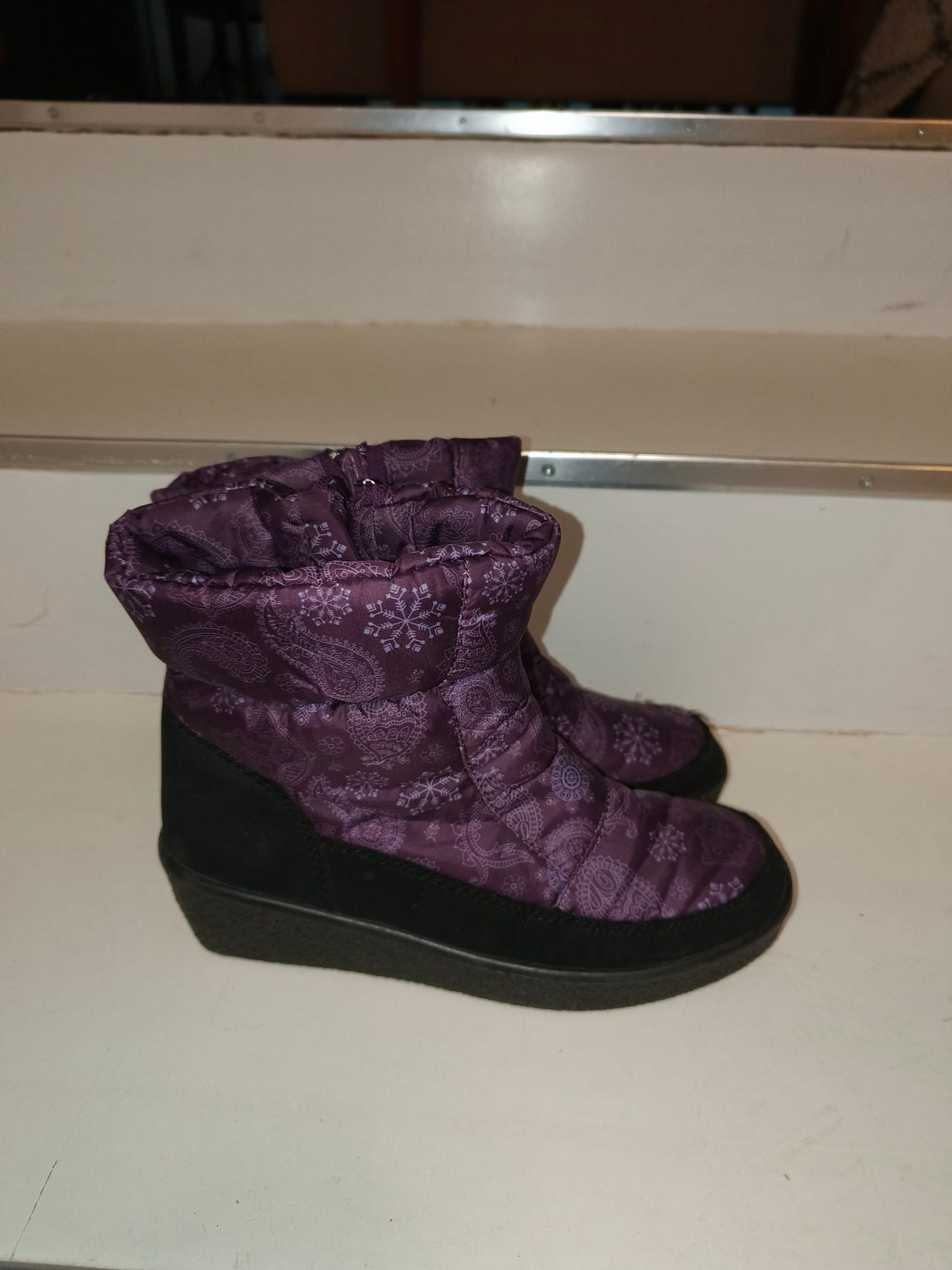 Talvikengät koko 36 violetti kuviollinen