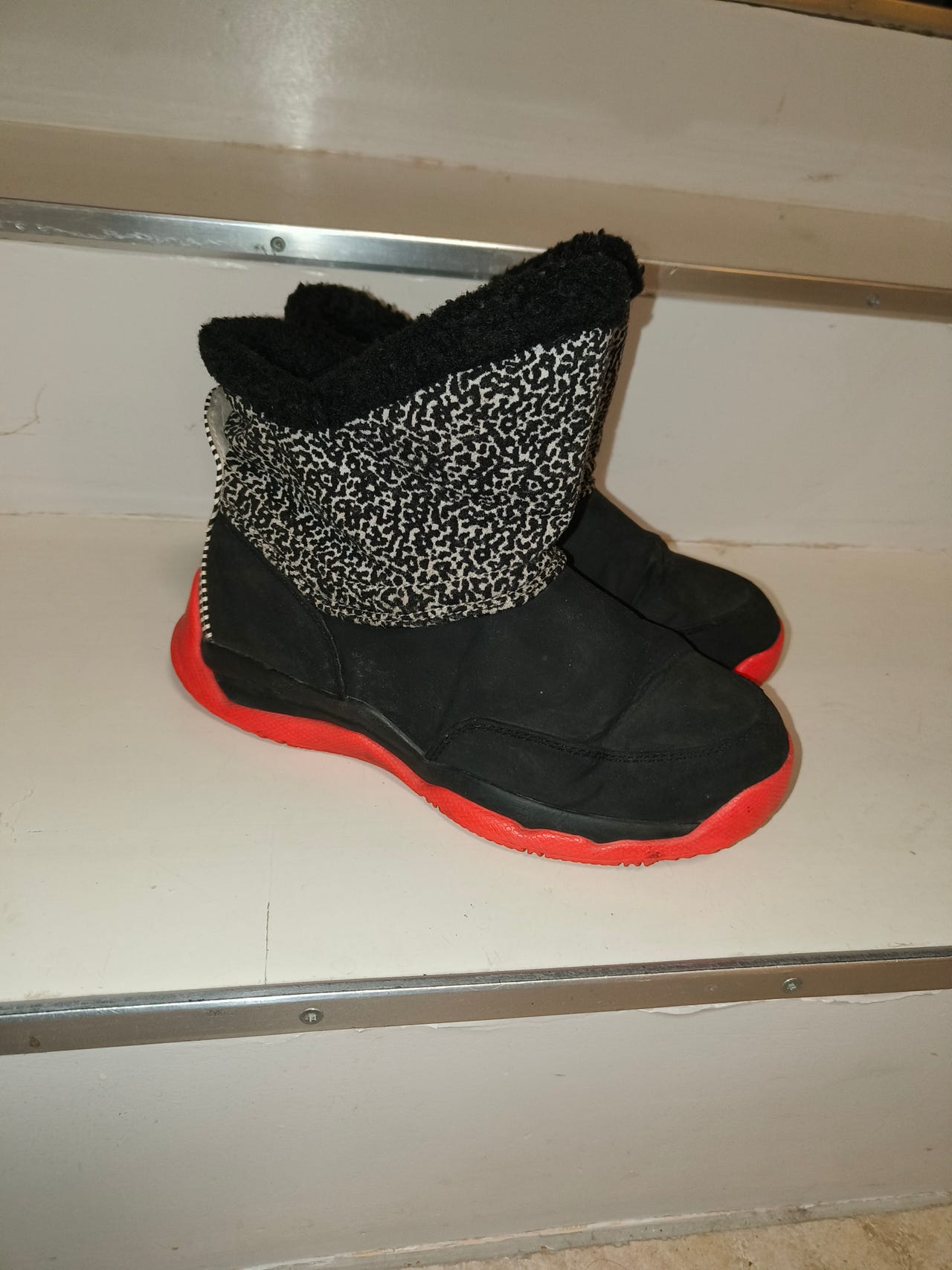 NIKE talvikengät / kengät