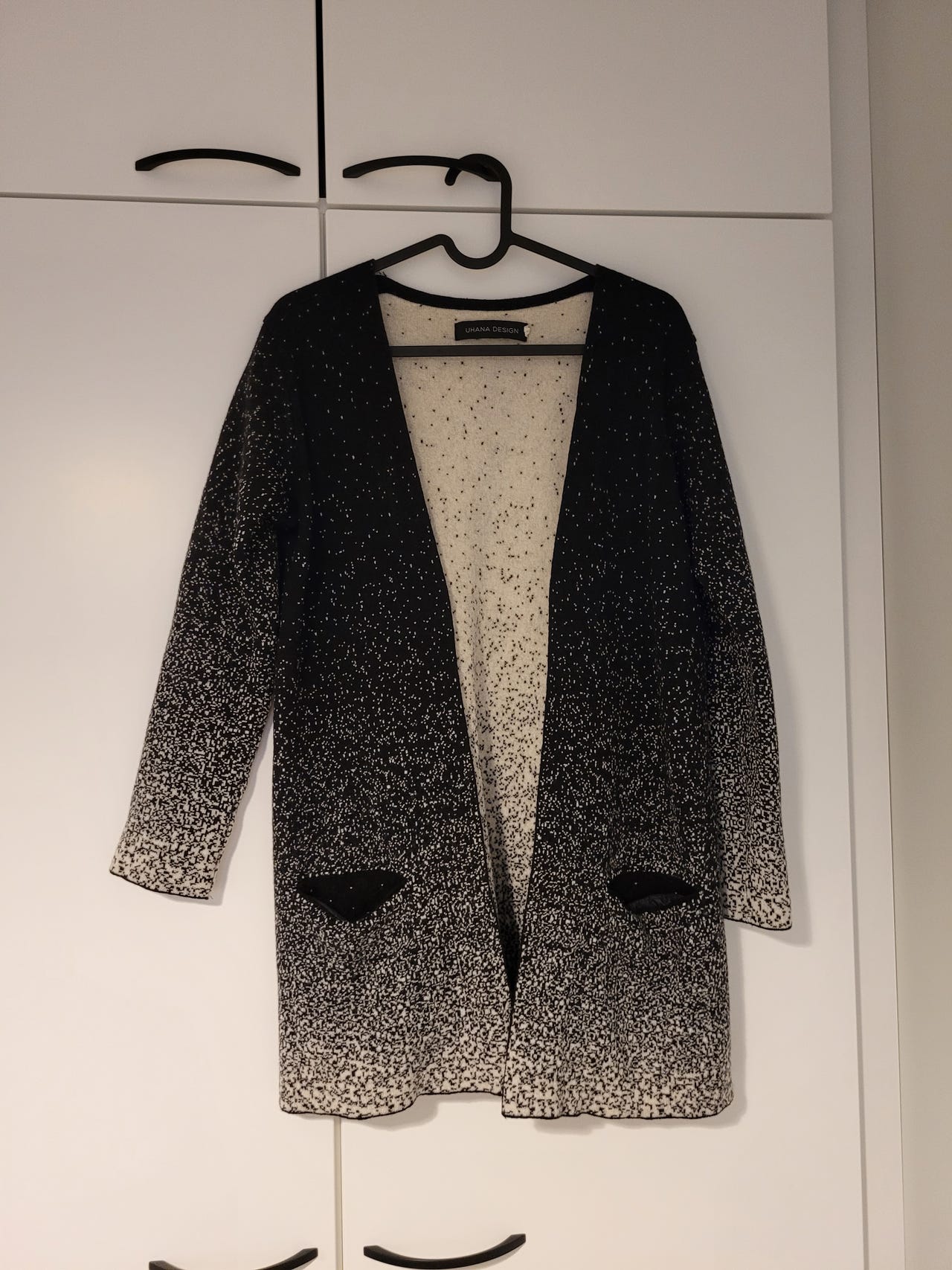 Uhana Design Sumu -neuletakki XS