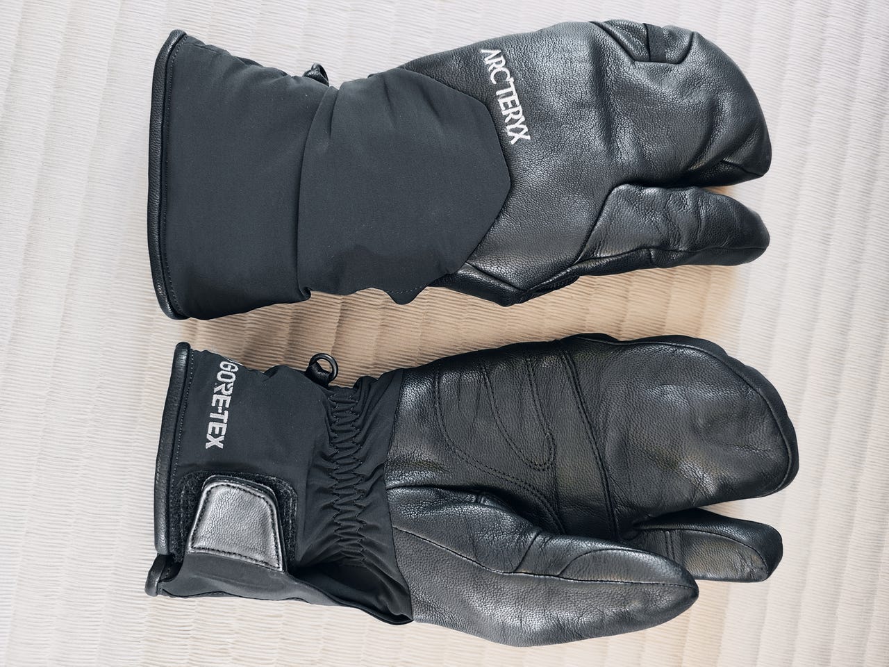 Arc'teryx Sabre Index Mitt - Lasketteluhanskat (S, Black) | Tori