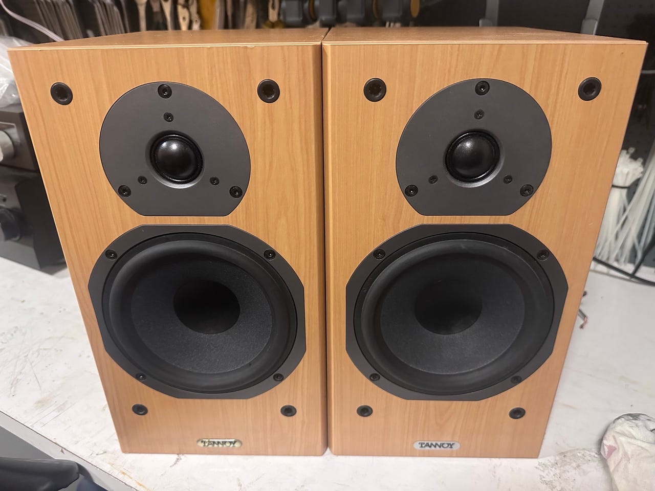 TANNOY mercury mx2 Light Maple Tannoy ΤΑΝΝΟΥ mercury mx2 Light