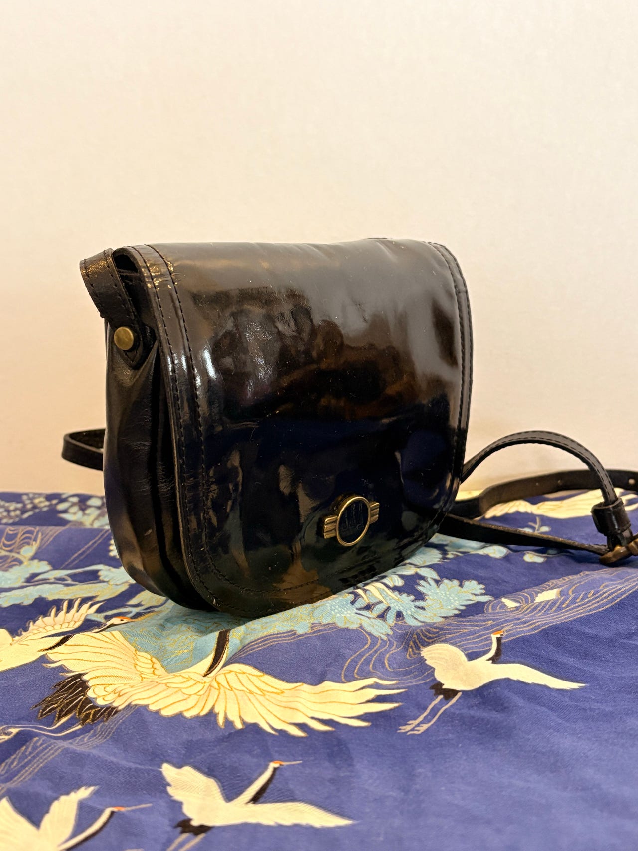 Musta nahkainen Three Bags olkalaukku | Tori