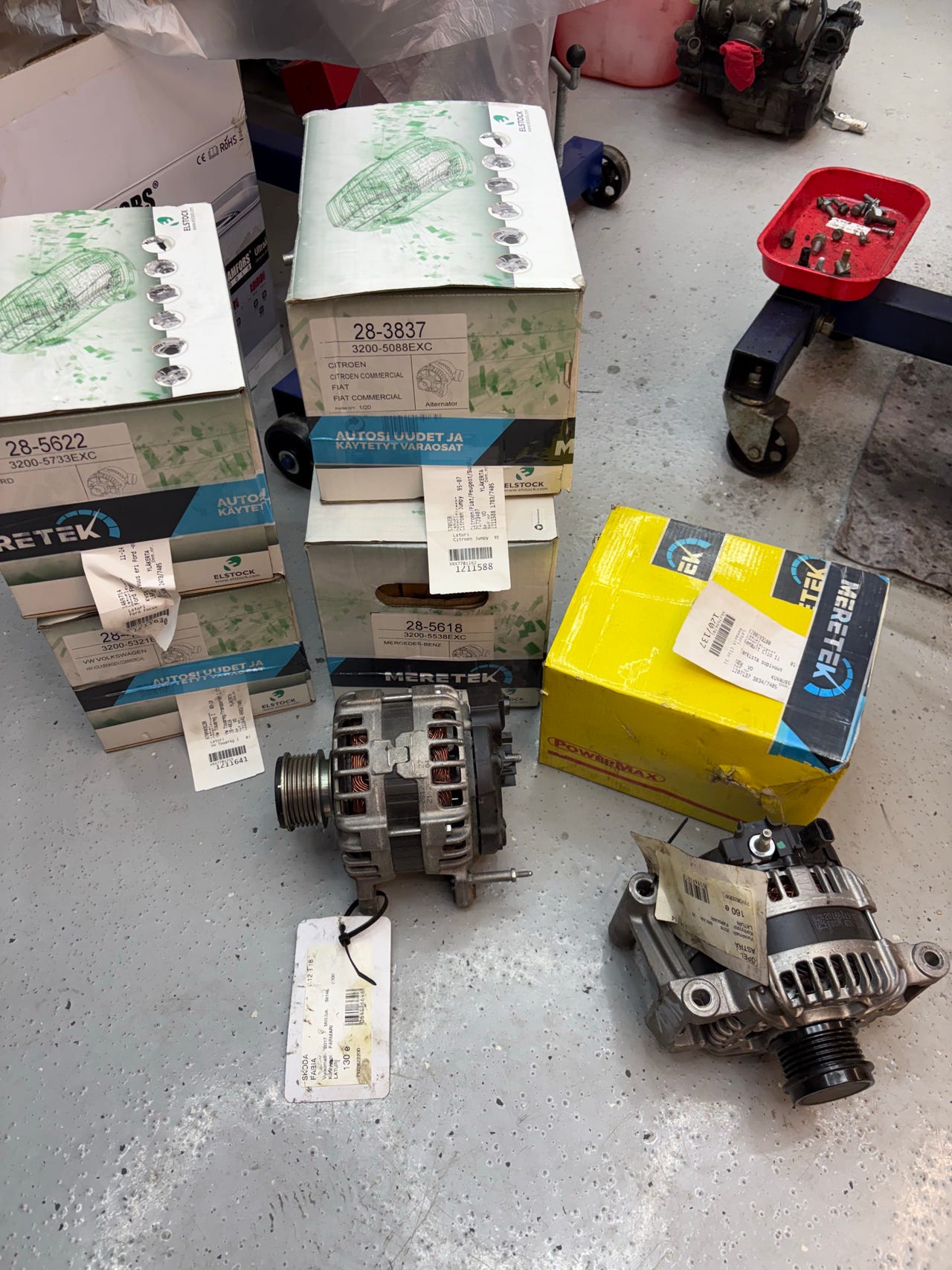 Auton laturi opel, ford, citroen, renault, skoda, mercedes
