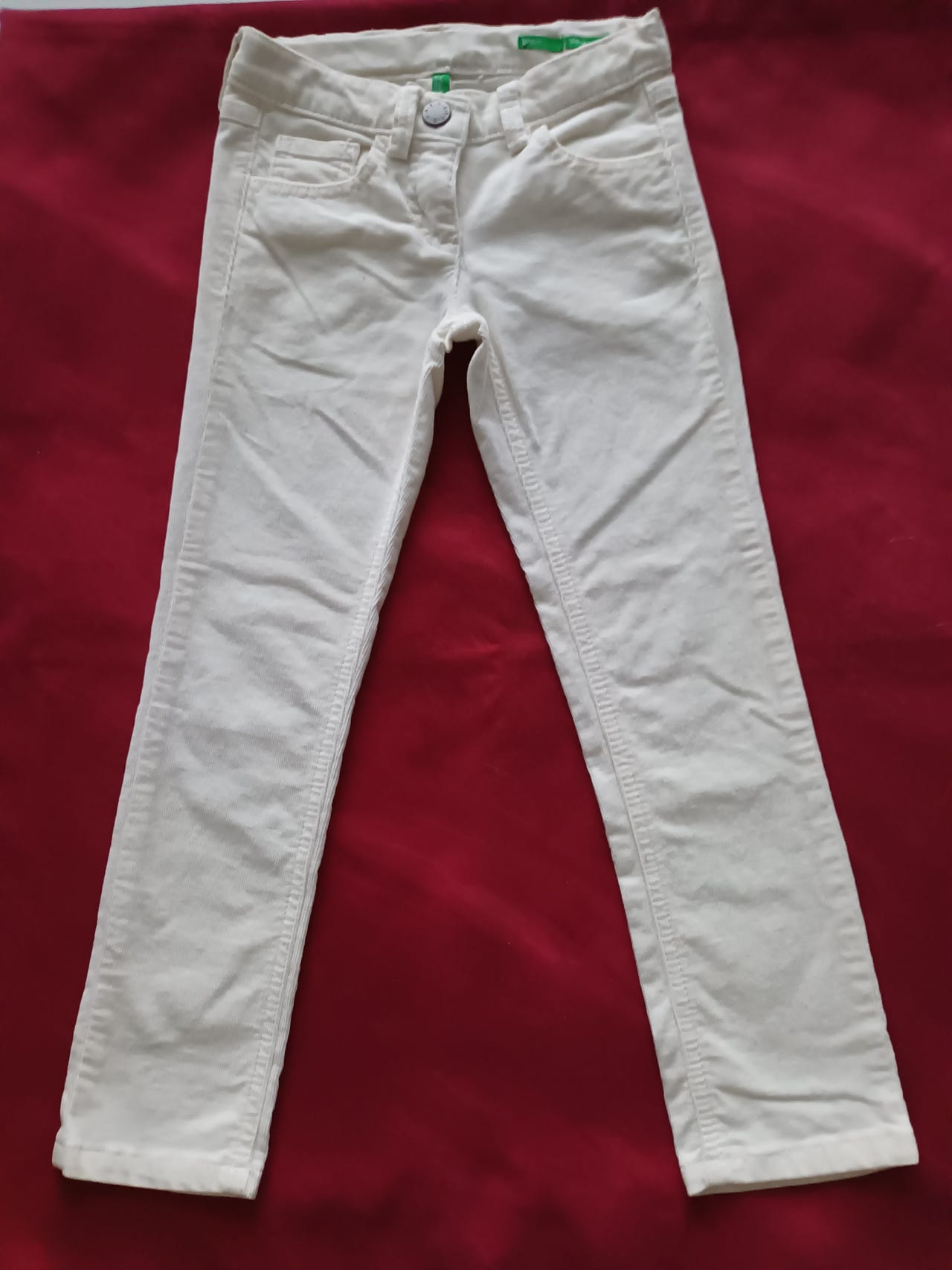 Valkoiset Benetton farkut 110