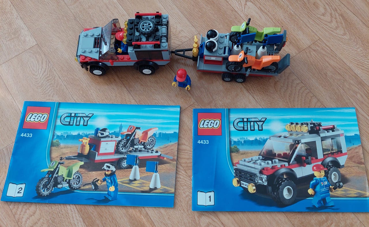 Lego City 4433 Motocross-pyörän kuljetus Tori