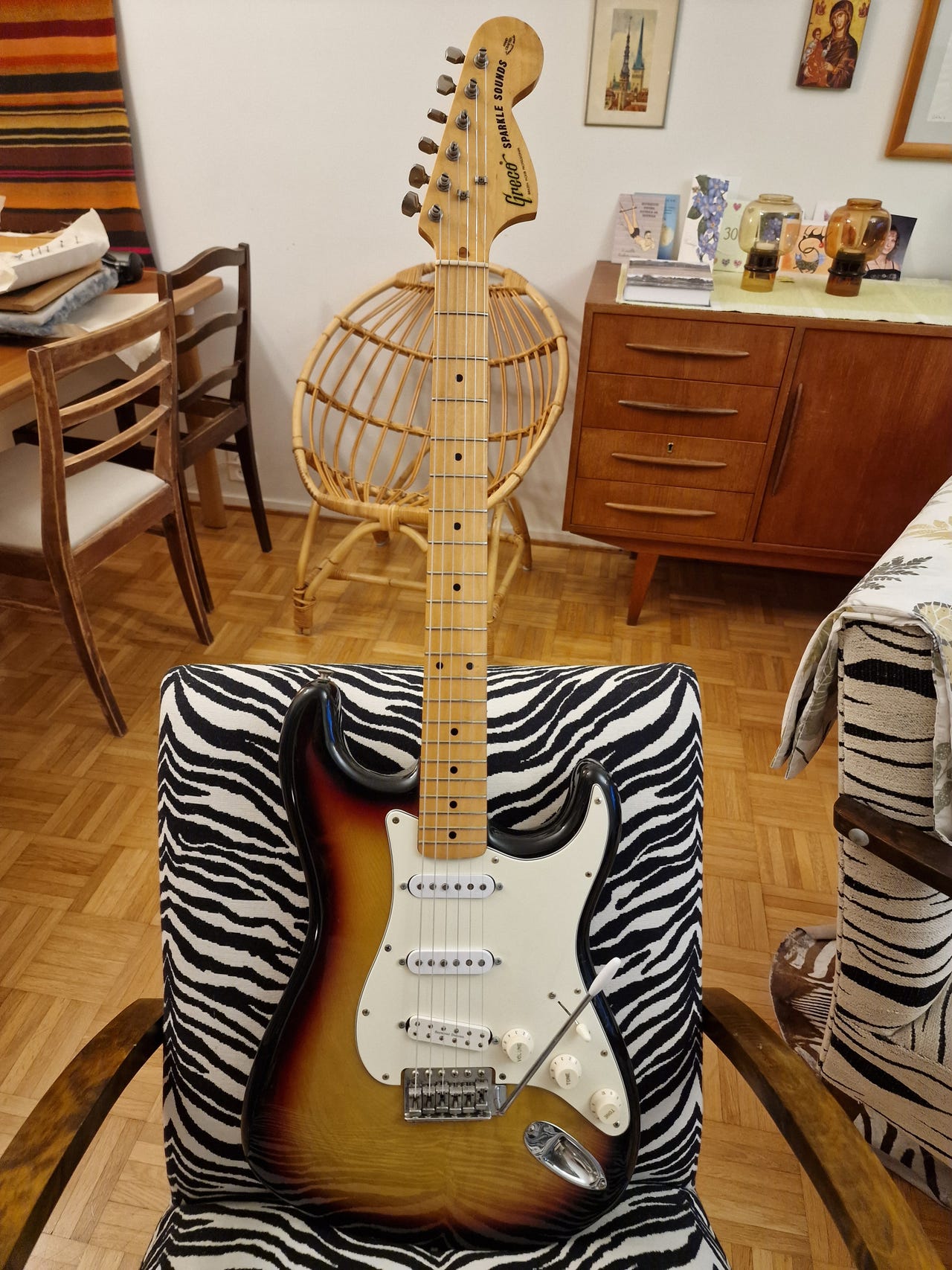 Greco Sparkle Sounds SE-600S | Tori