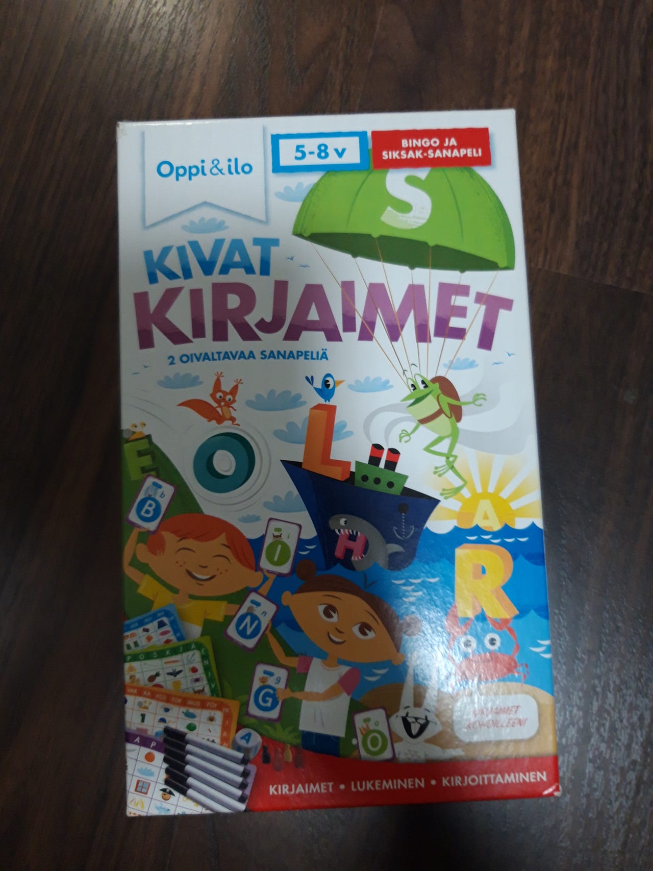 Oppi&ilo Kivat kirjaimet 2 oivaltavaa sanapeliä
