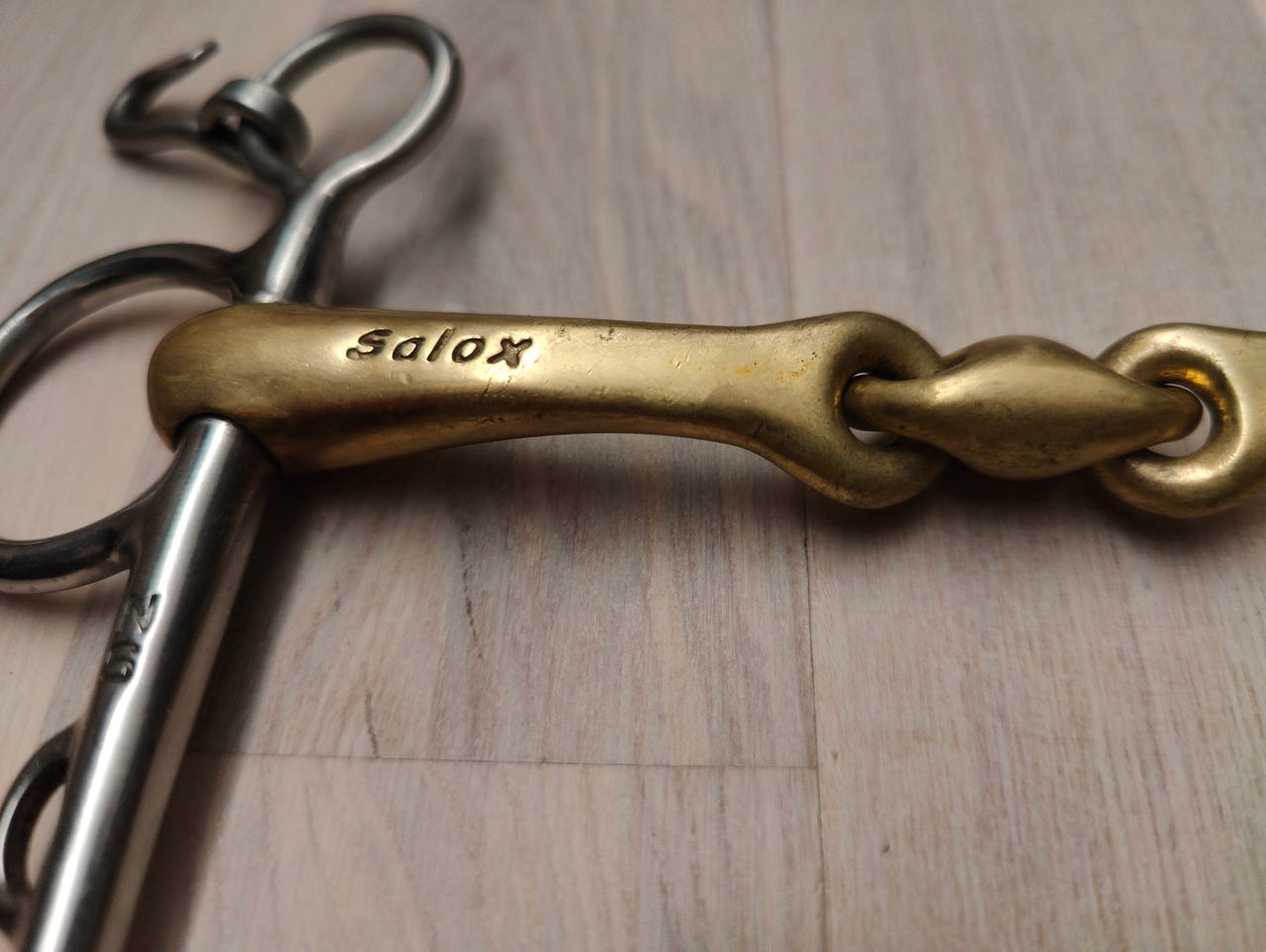 Neue Schule pelhamkuolain Tranz Angle Salox
