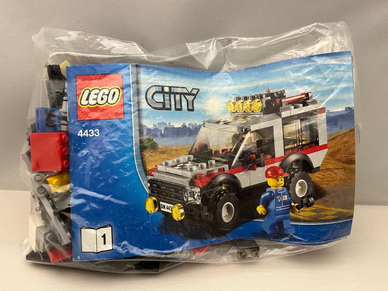 LEGO City 4433 Dirt Bike Transporter Rakennussarja Tori