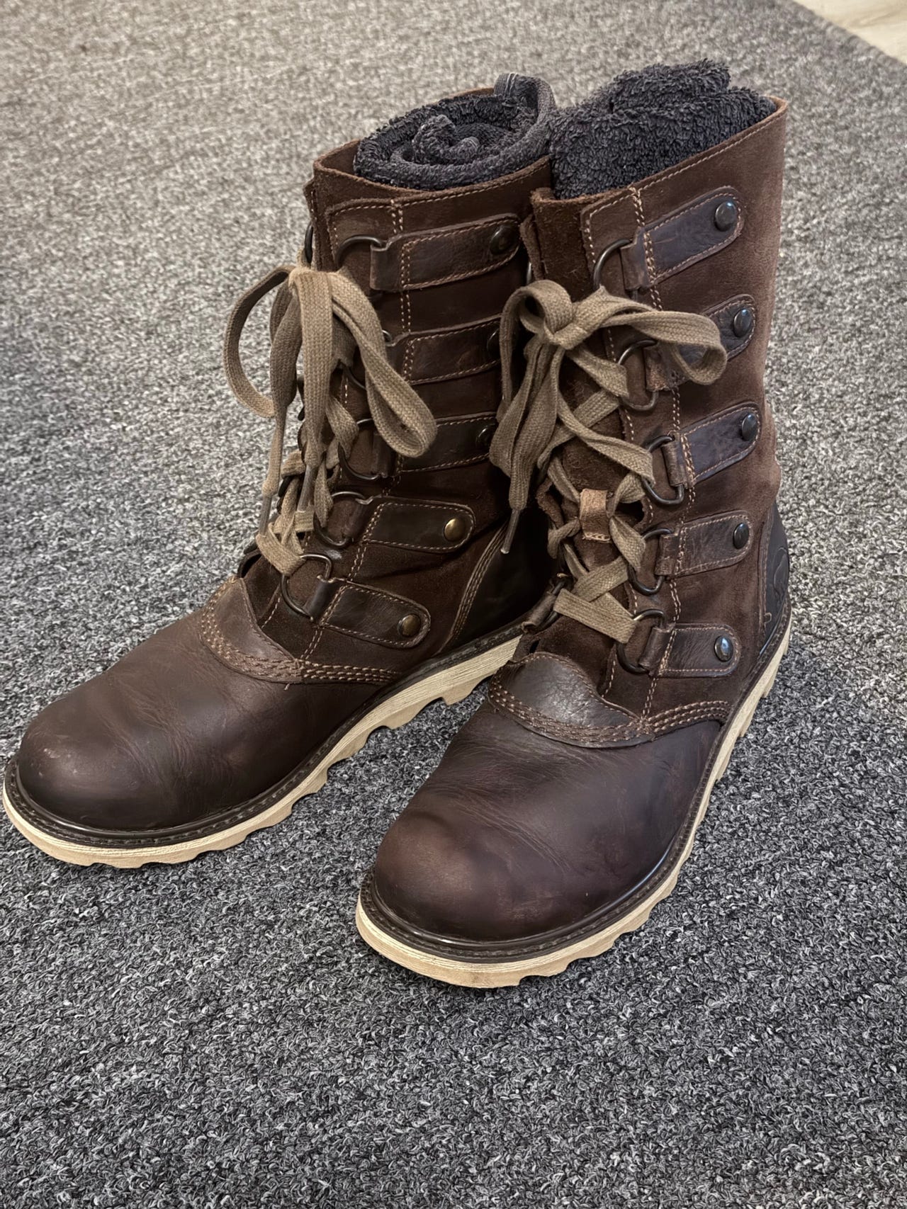 Sorel 37,5/23,5cm nahka-/mokkakengät Tori