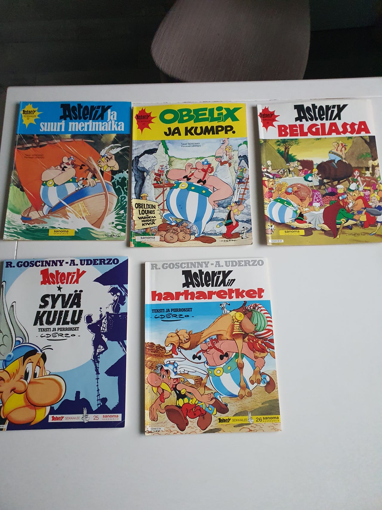 Asterix sarjakuvat 5 kpl