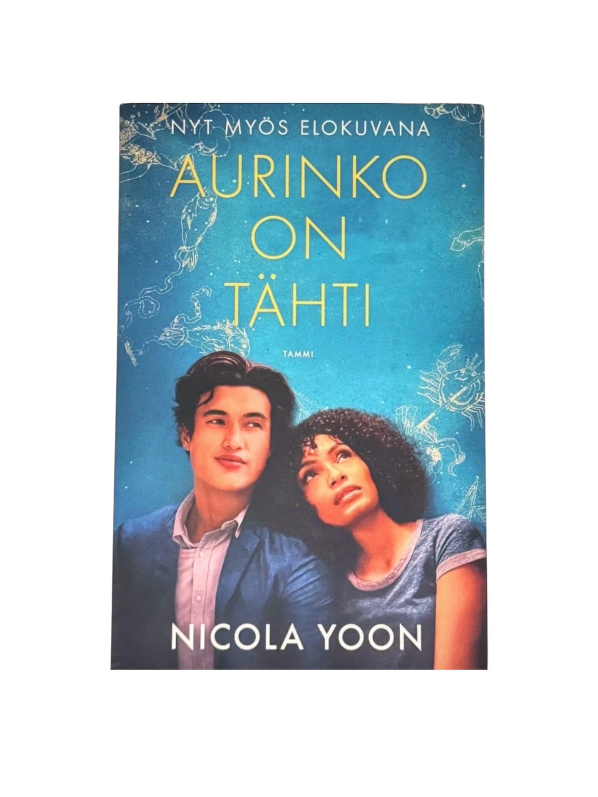 Nicola Yoon – Aurinko on tähti