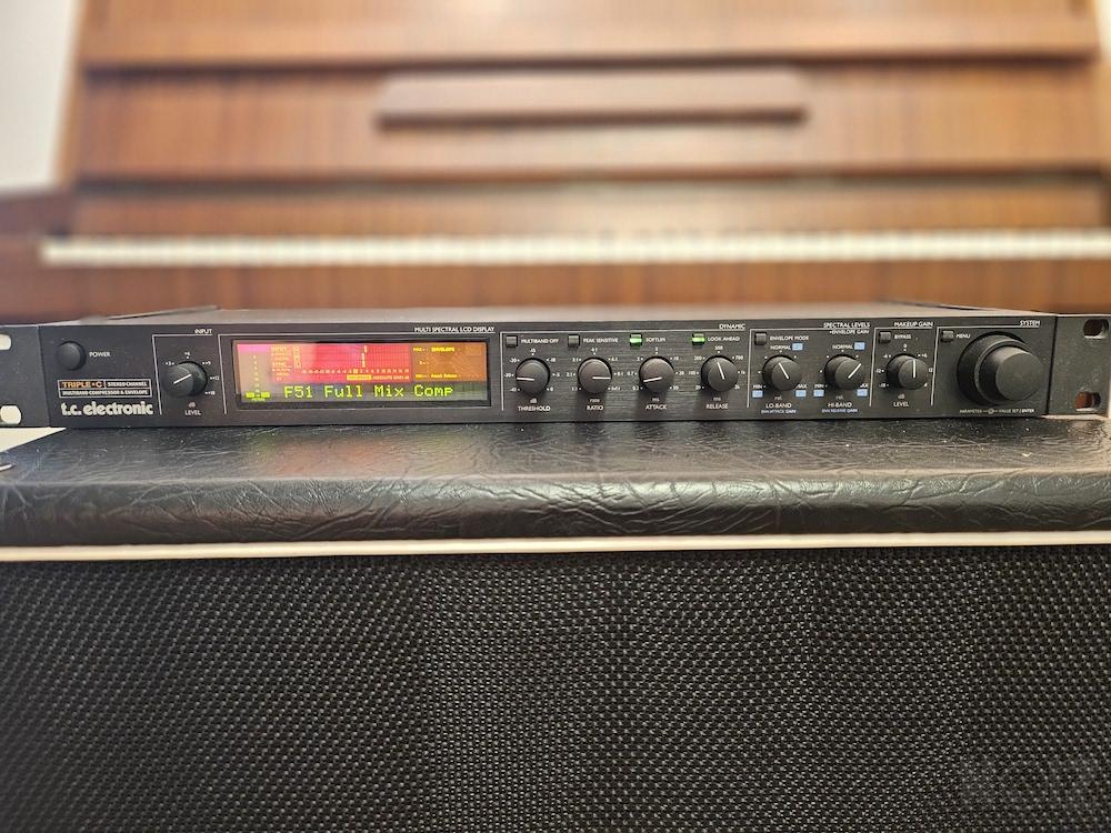 27 TC electronic TRIPLE-C コンプレッサー 27 TC electronic TRIPLE-C コンプレッサー TC Electronic | Product