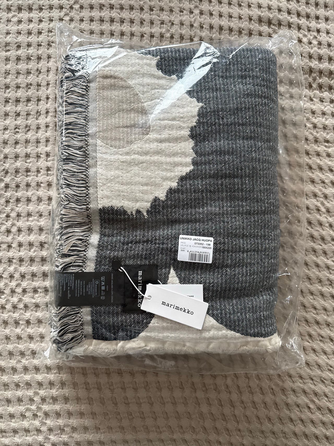 Marimekko Unikko jacquard huopa 150x220cm (UUSI! svh 179€) | Tori