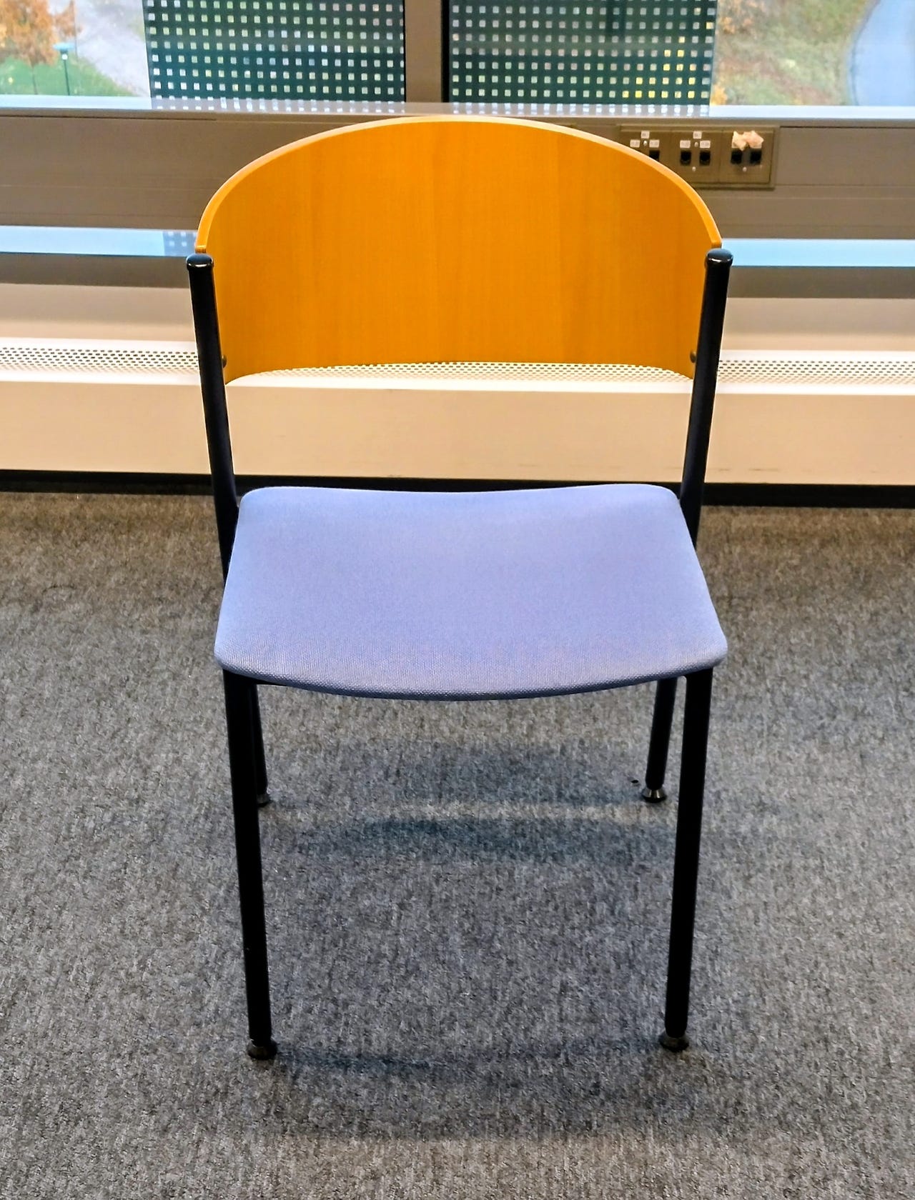 Kauniit ja mukavat tuolit 10 kpl