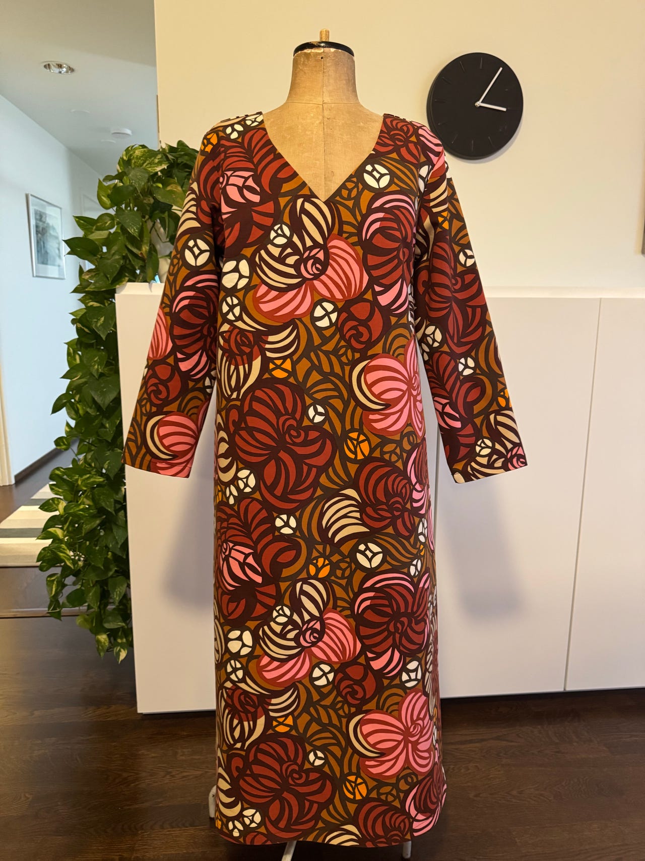 Marimekko Torstai vaatetuskangas mekko xxl