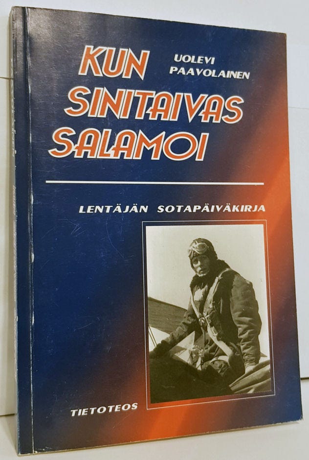 Kun sinitaivas salamoi, II-maailmasota, sotalentäjä -kirja