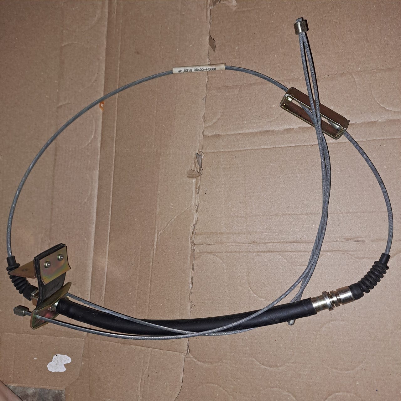 Harrasteauton käsijarru kuntoon Datsun 120Y