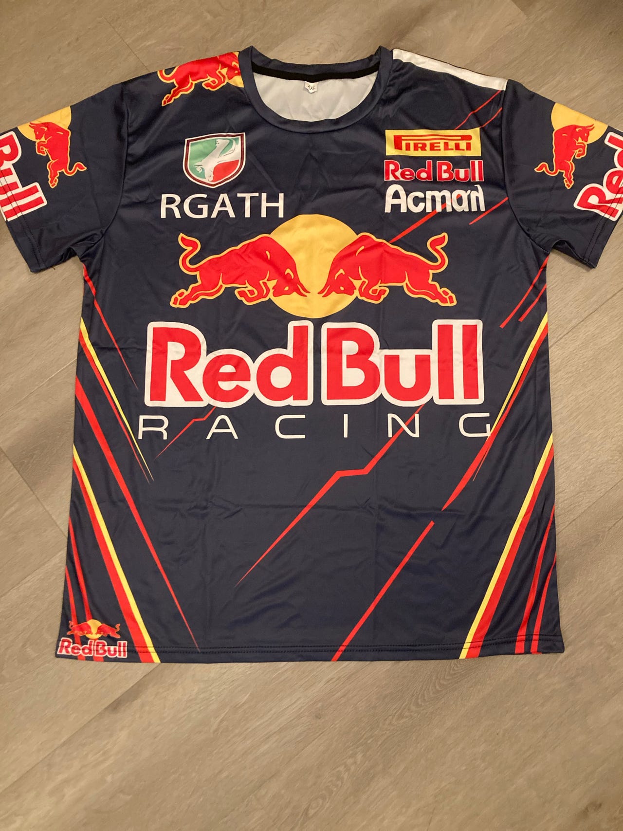 Red Bull Racing urheilupaita | Tori