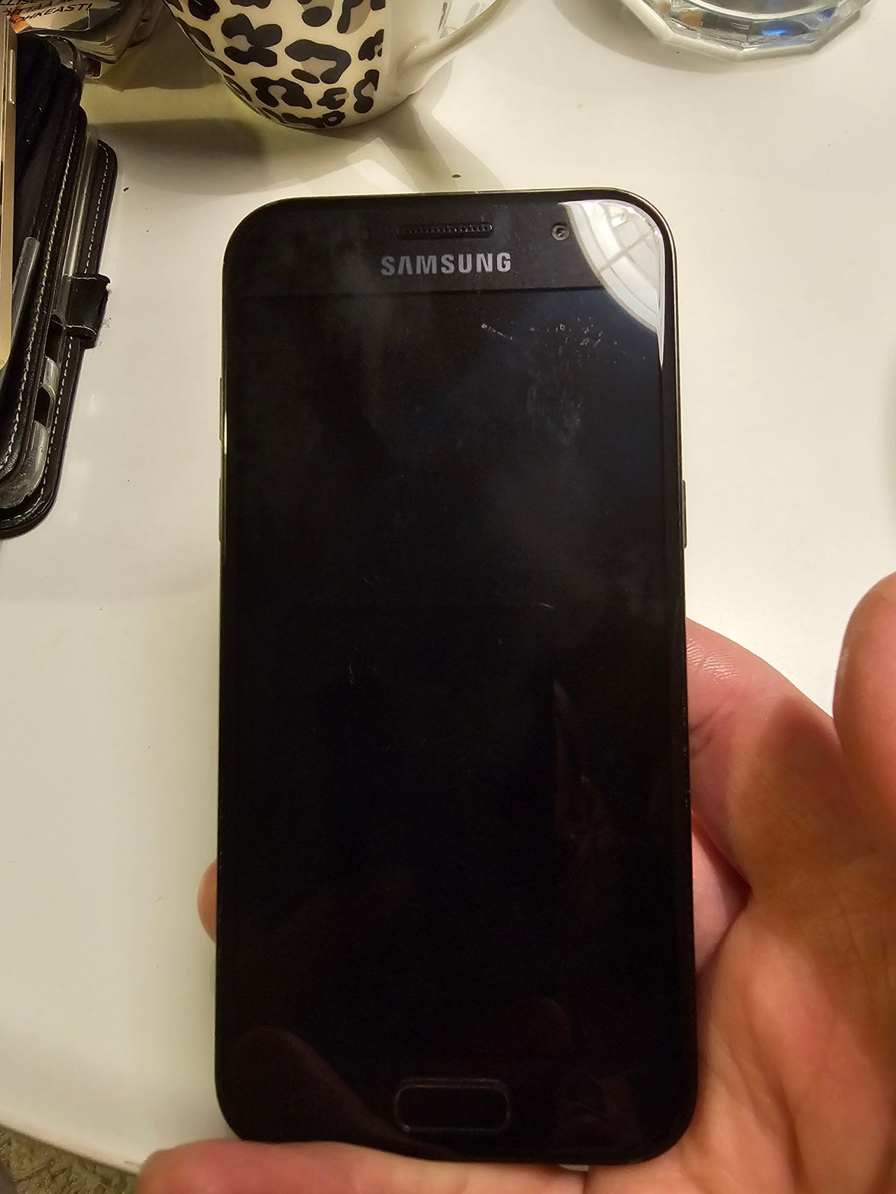 Vanhoja Samsungin puhelimia