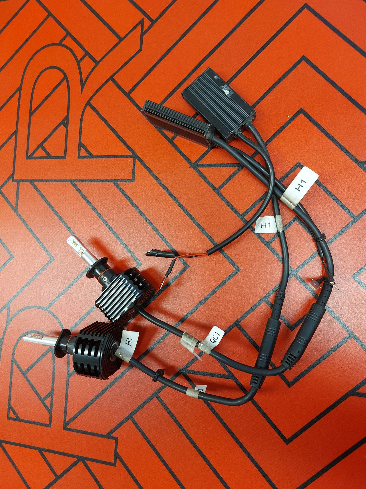 LED polttimot H1