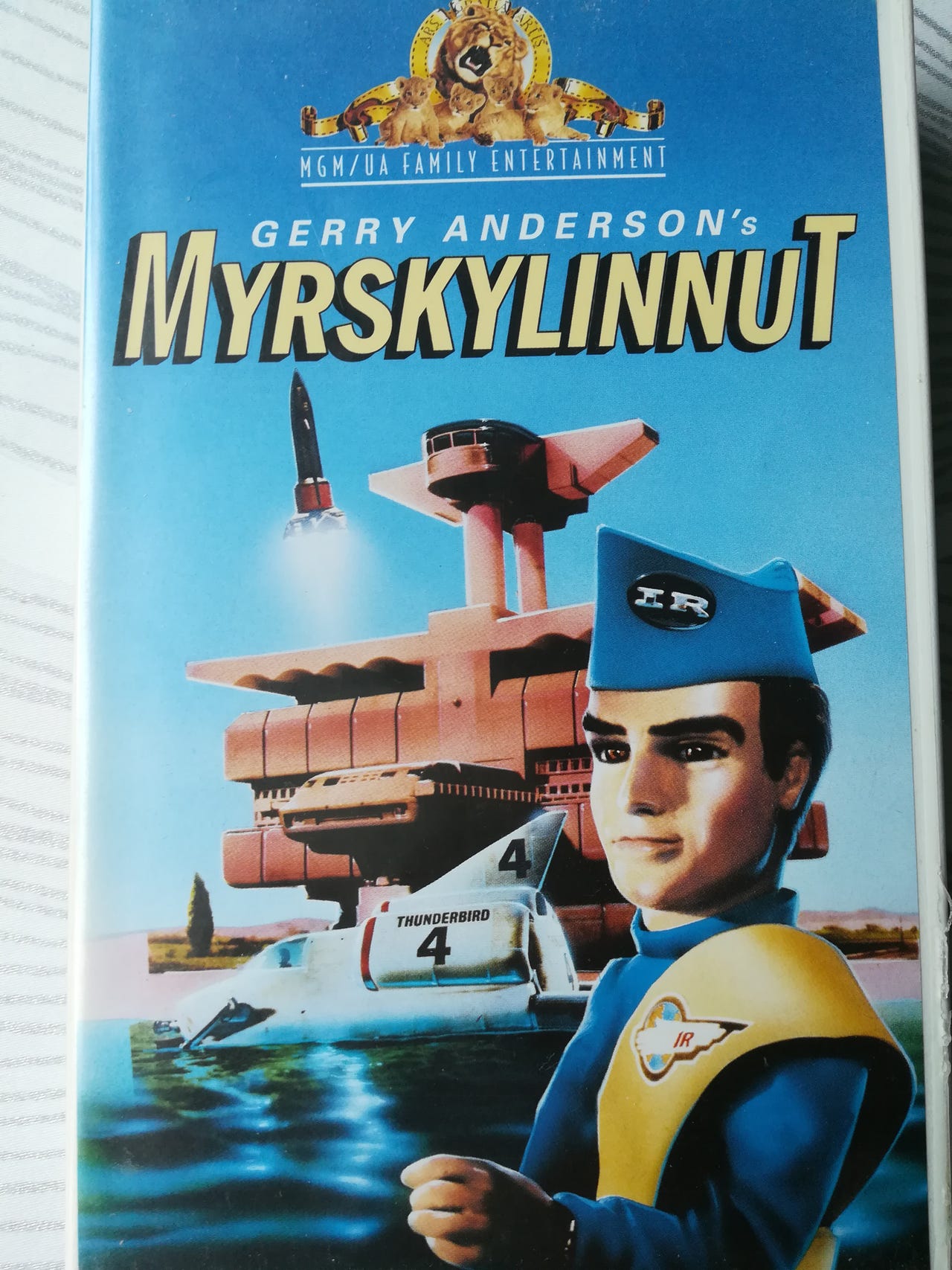 Myrskylinnut-VHS