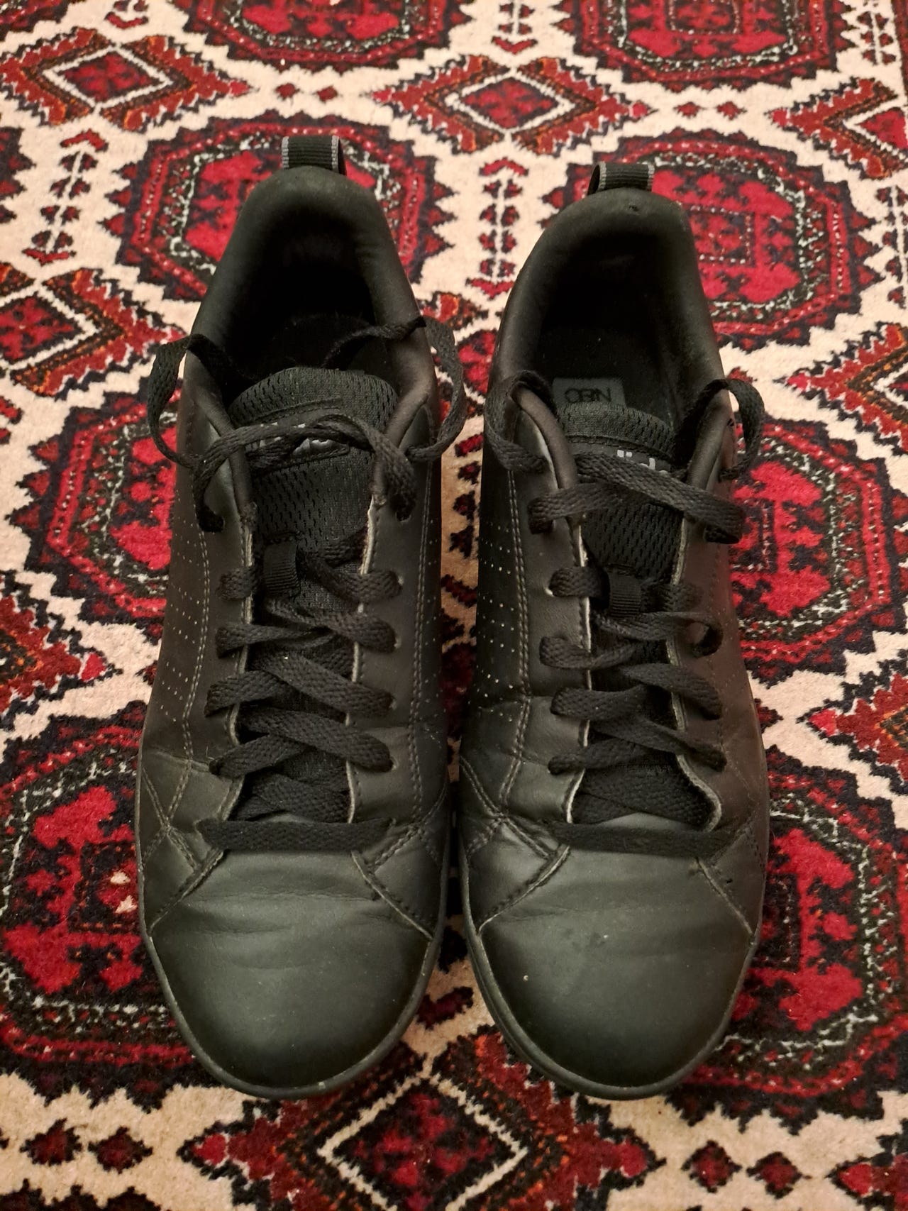 Adidas Neo - mustat tennarit 40