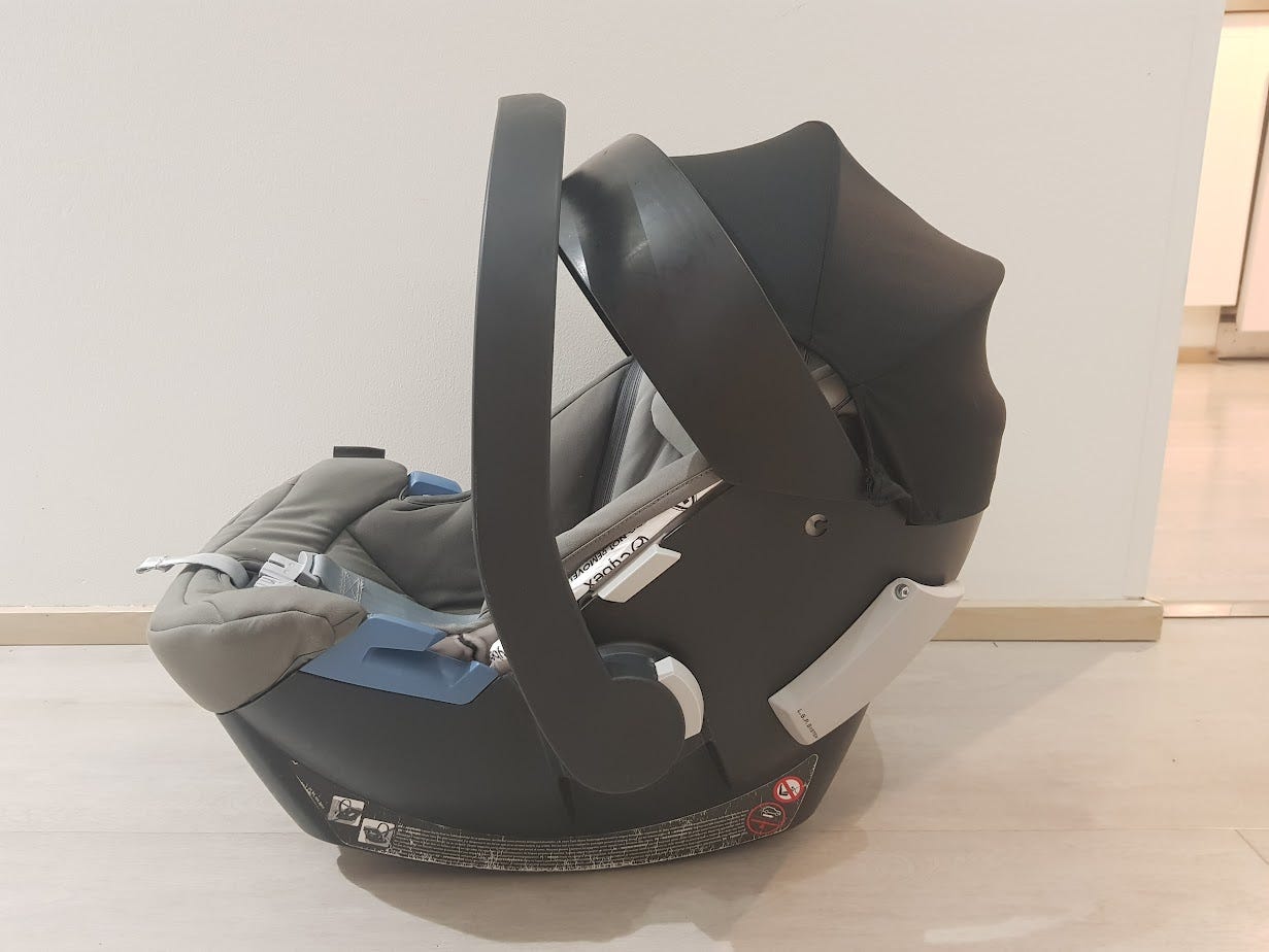Infant car seat Aton 5