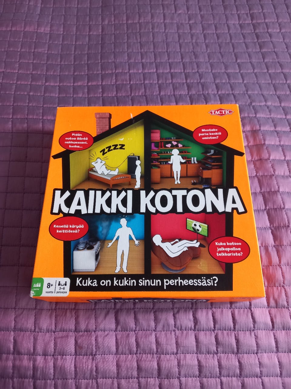 Lautapeli Kaikki kotona