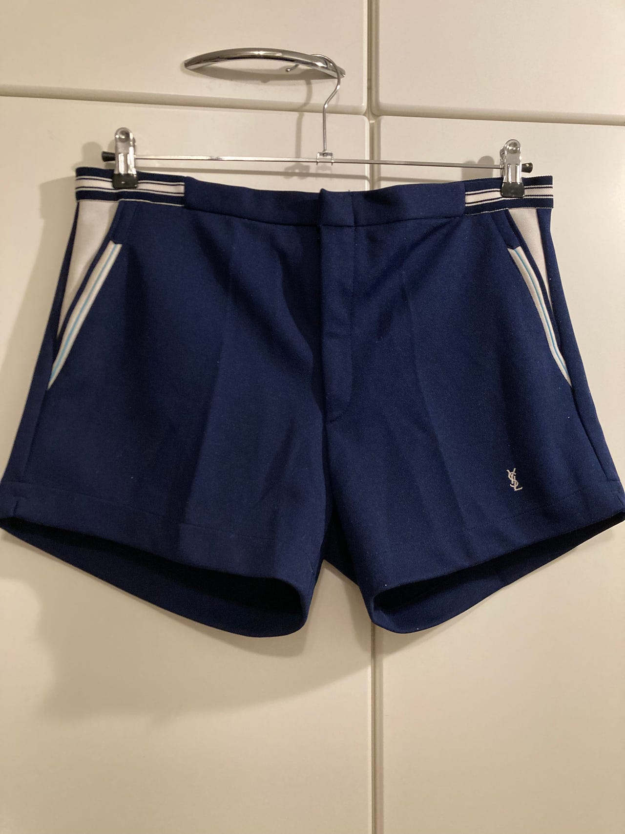 YSL vintage shortsit, t,siniset, k. L, uudet