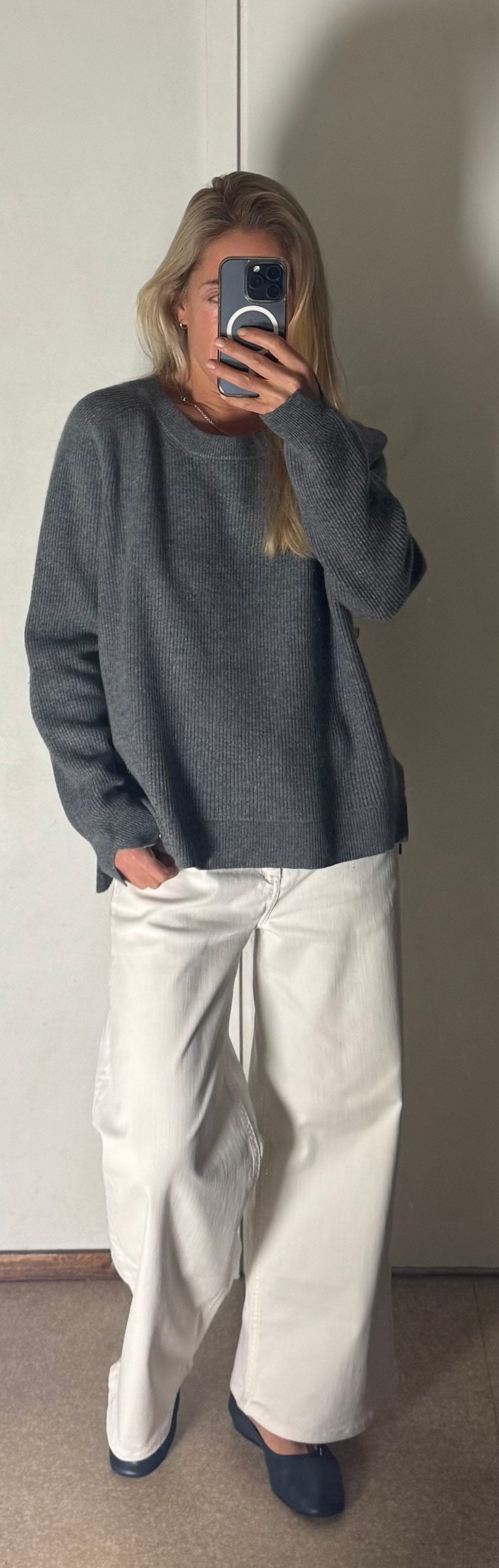 Cashmere sweater