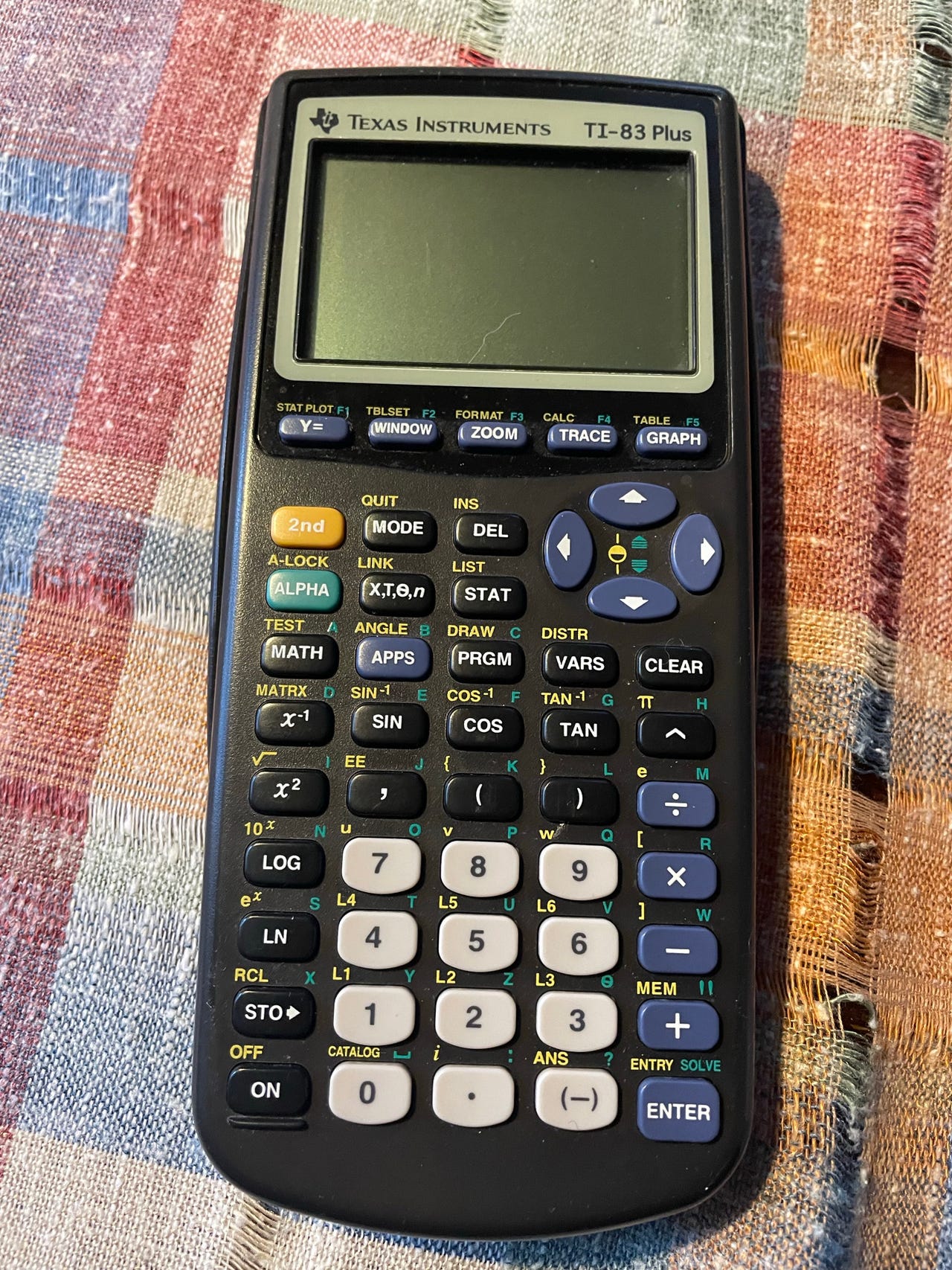Texas Instruments TI-83 Plus laskin musta | Tori