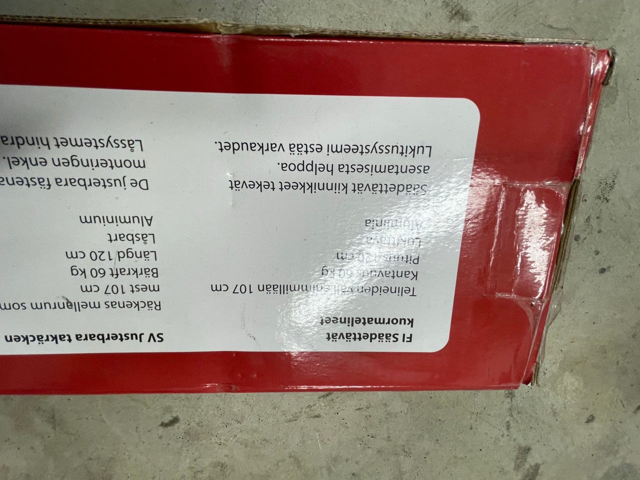 Taakkatelineet/ SUKSIBOXIN TELINEET