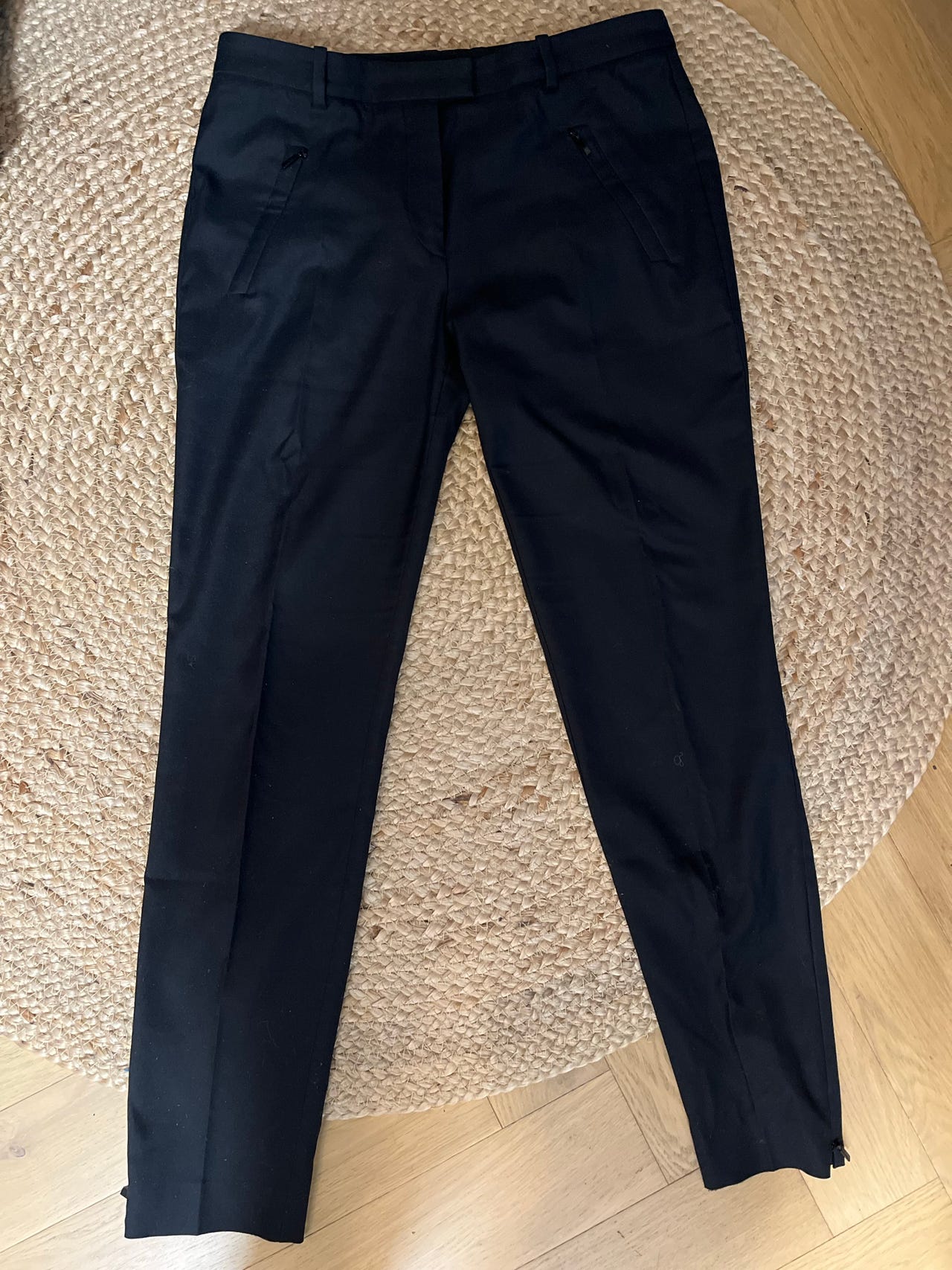 Hugo Boss housut